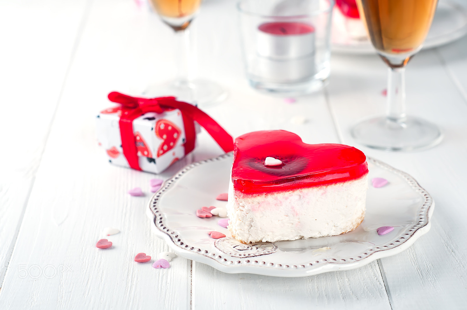 Nikon D90 sample photo. Valentines cake photography