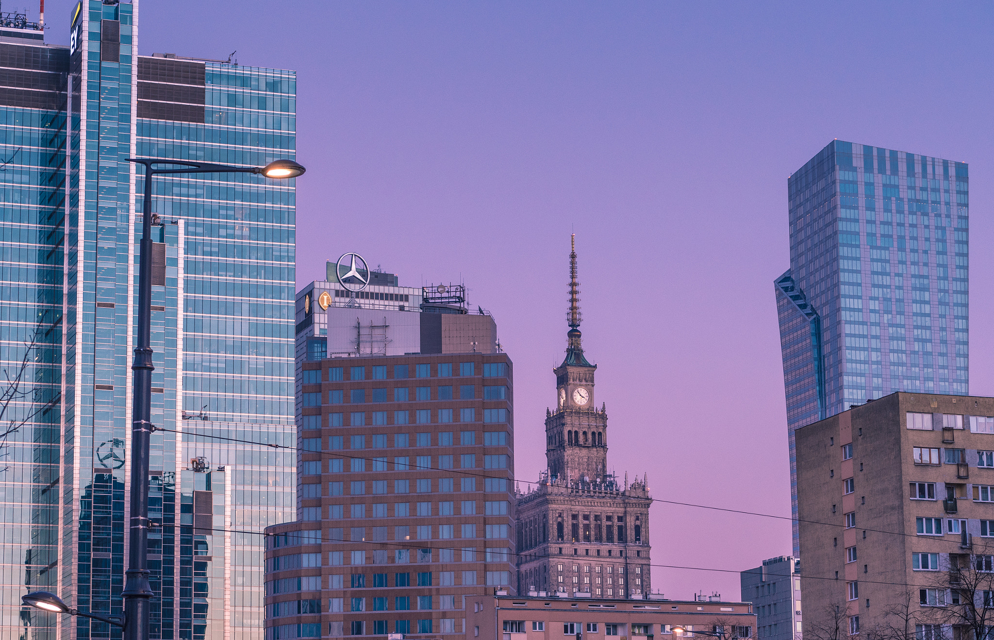 Panasonic Lumix G 42.5mm F1.7 ASPH Power OIS sample photo. Sunset over warsaw photography