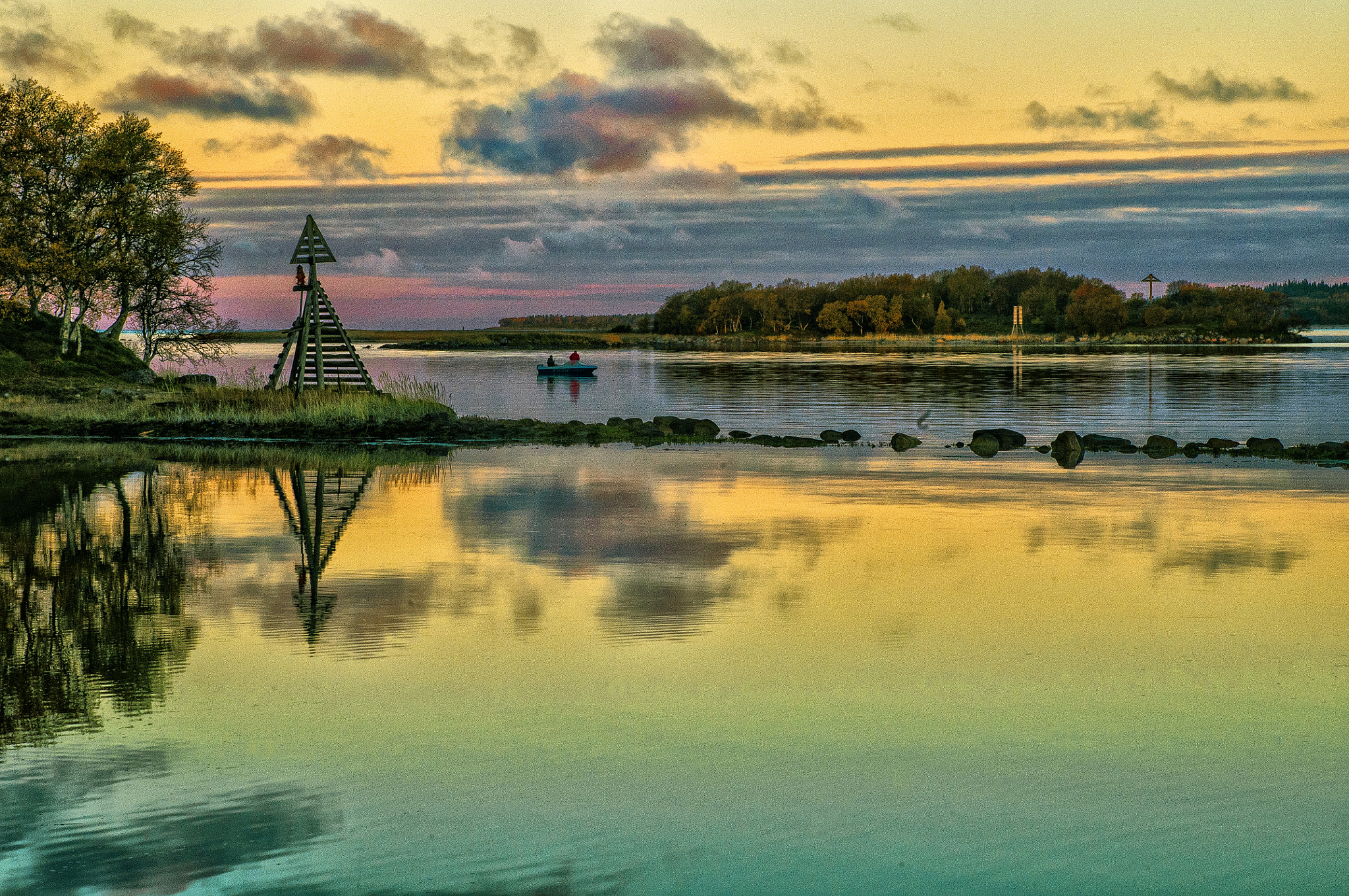 Nikon AF-S Nikkor 28-70mm F2.8 ED-IF sample photo. Russia. solovki. sunset photography