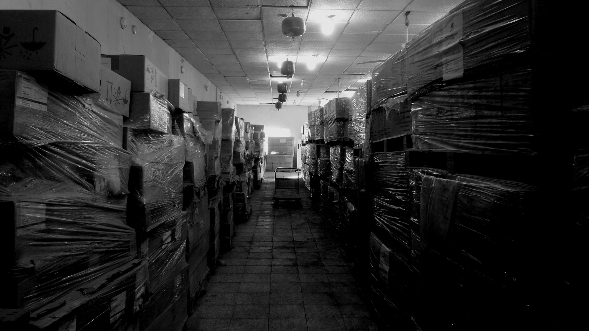 Samsung Galaxy K Zoom sample photo. Warehouse photography
