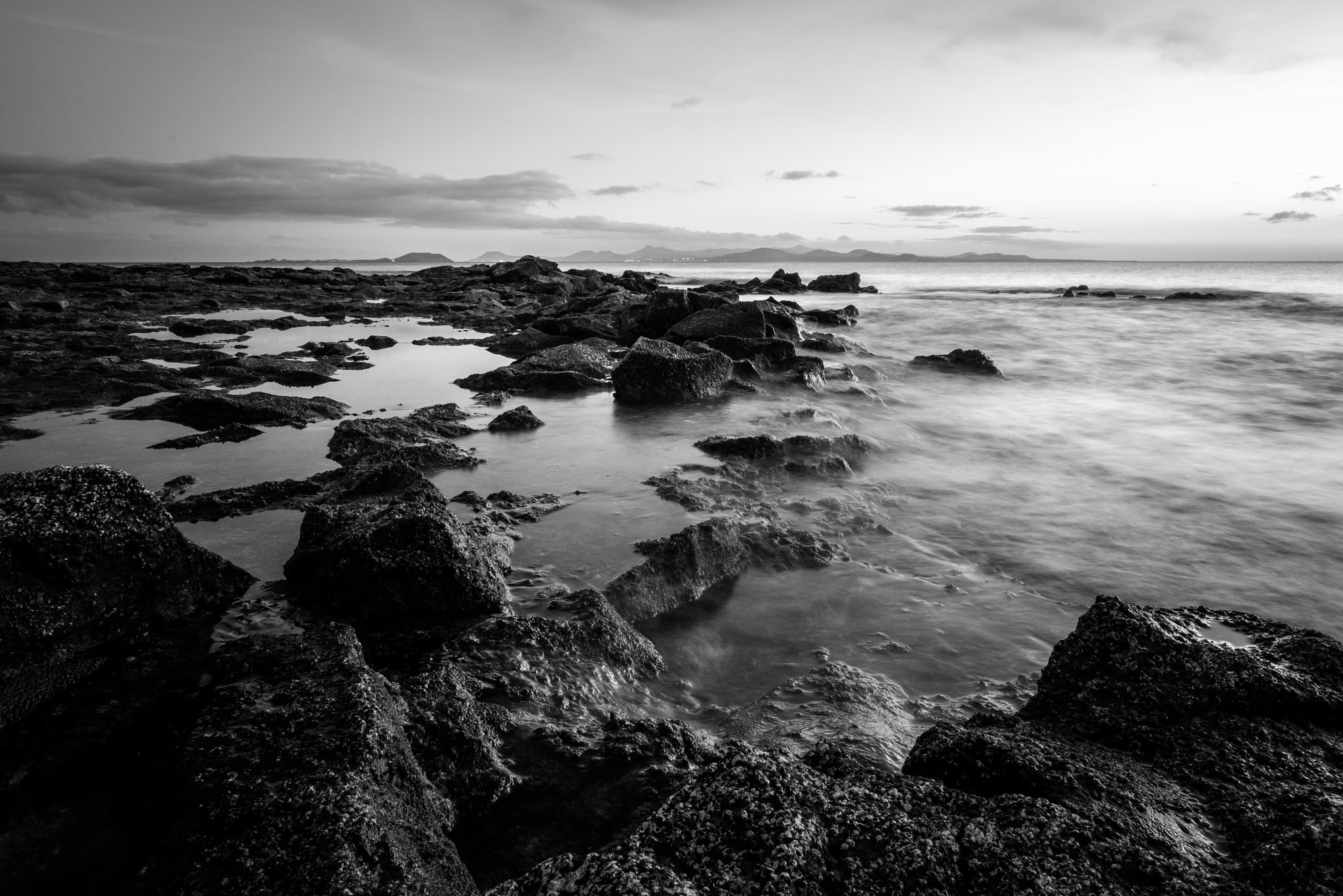 Fujifilm X-T2 + Fujifilm XF 14mm F2.8 R sample photo. Shore photography