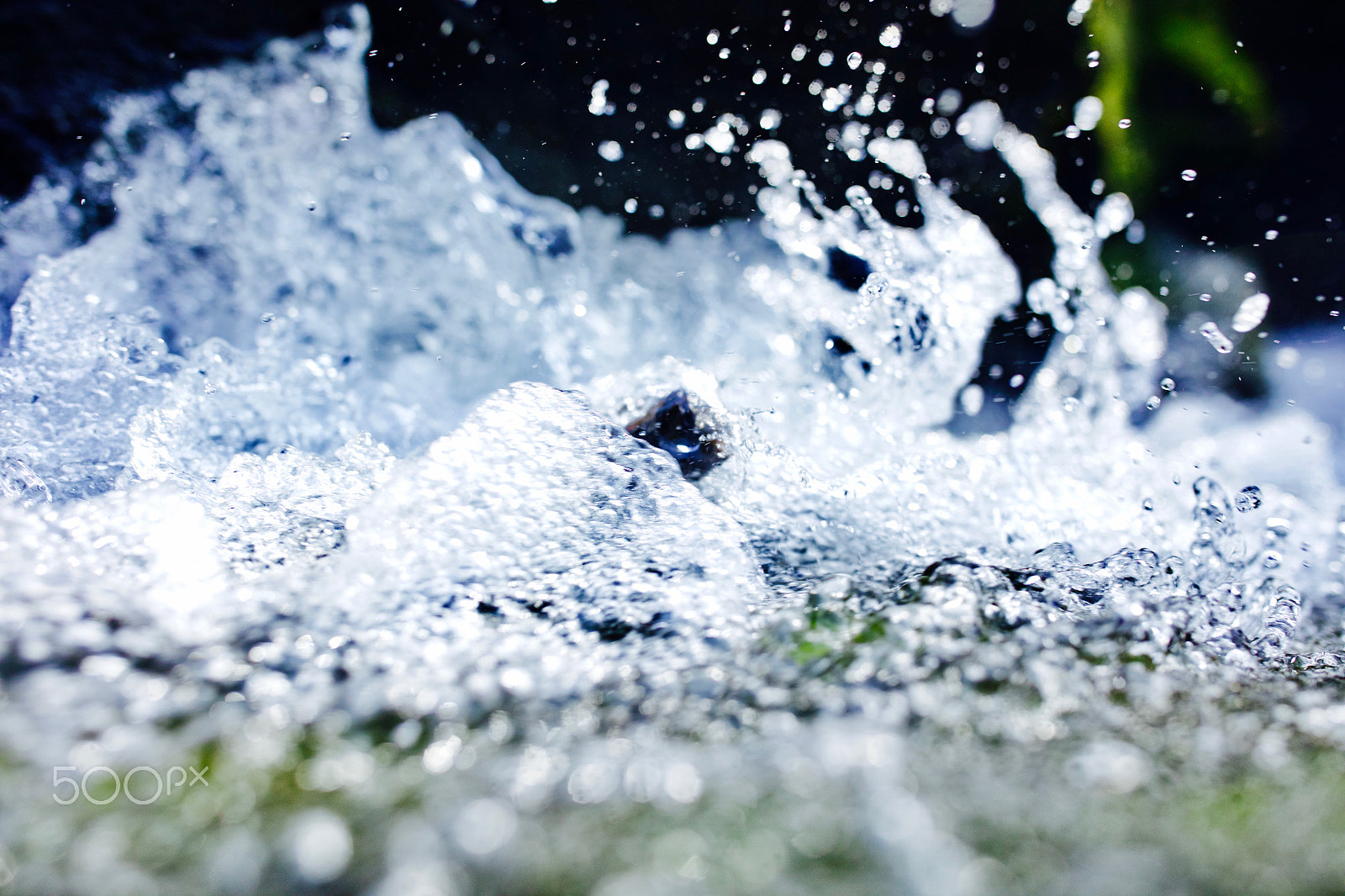 Canon EOS 5DS R + Canon EF 35mm F1.4L II USM sample photo. Water photography