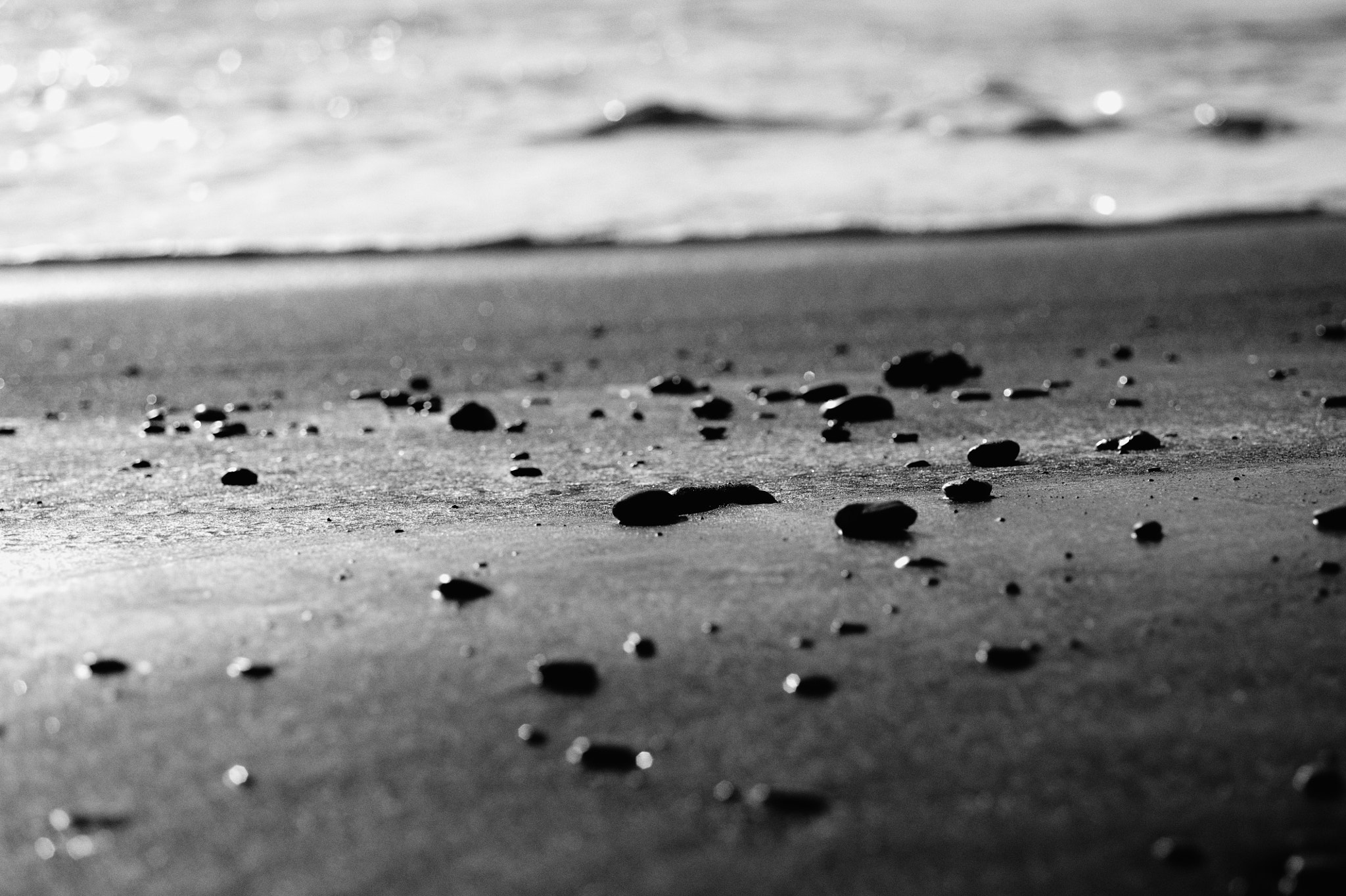 Nikon D700 + AF Nikkor 50mm f/1.8 sample photo. On a shore photography