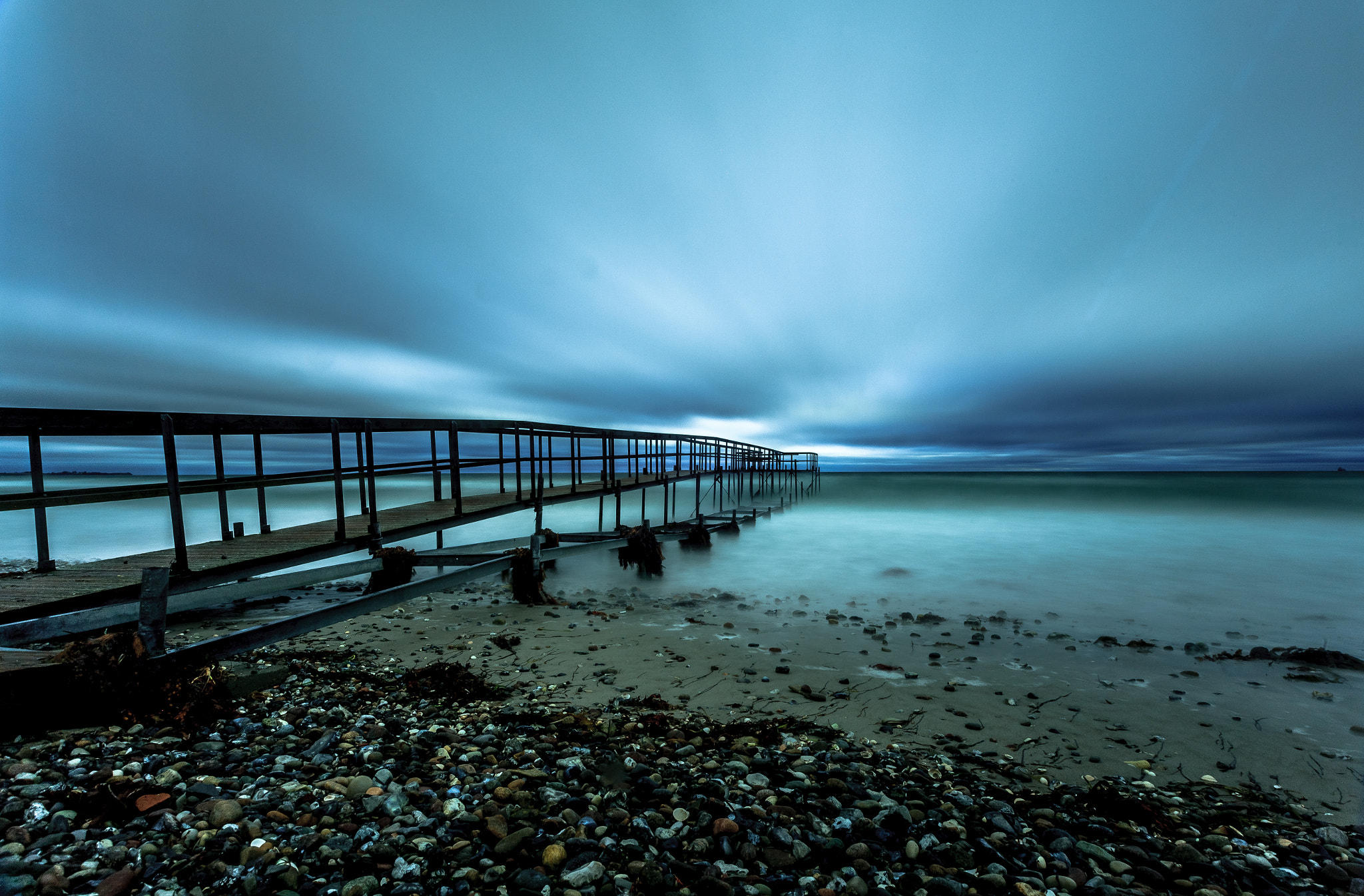 Canon EOS-1Ds Mark III sample photo. Just a jetty ii photography