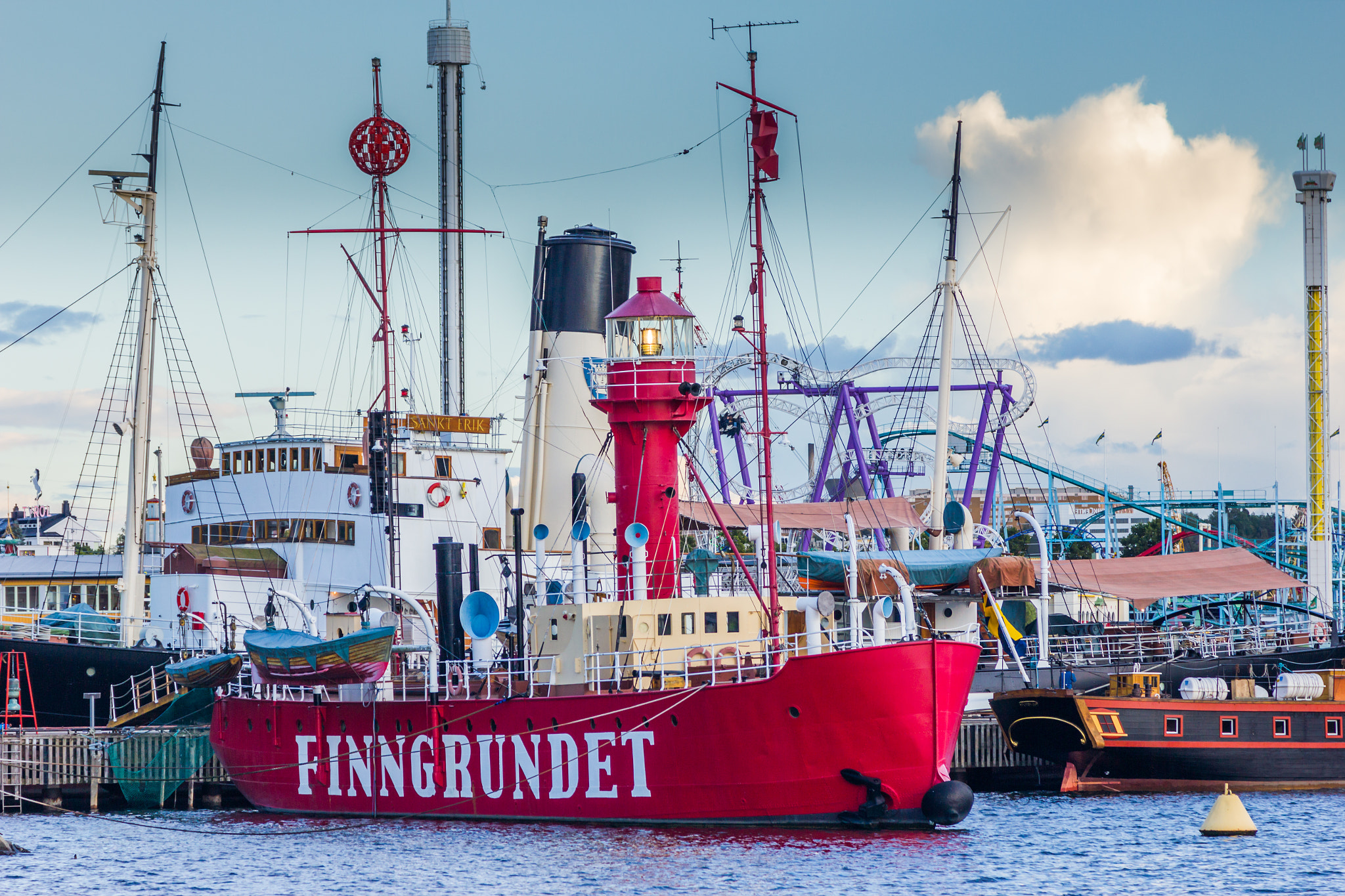 Canon EOS 550D (EOS Rebel T2i / EOS Kiss X4) sample photo. Sweden-stockholm-finngrundet lightship photography