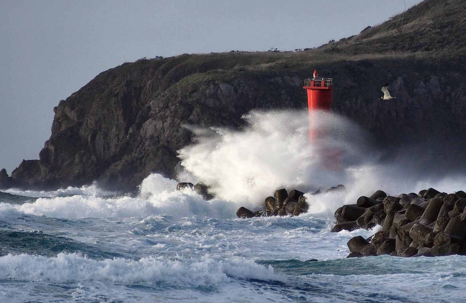 Olympus PEN E-P5 sample photo. Northerly rough wave photography