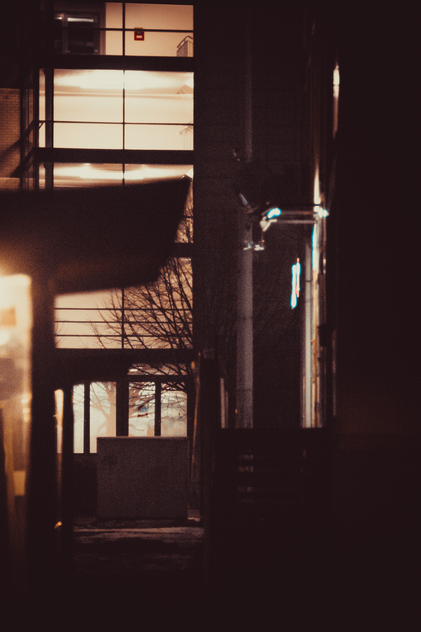 Canon EF 35-80mm f/4-5.6 sample photo. Img photography