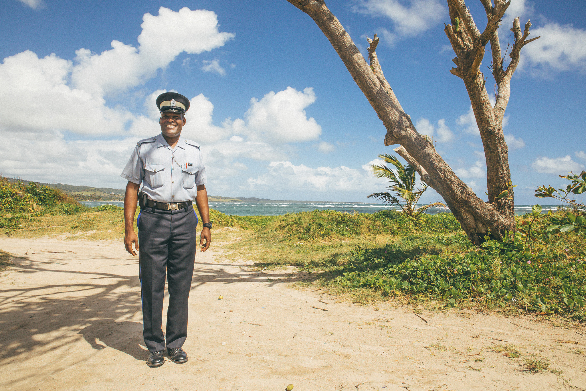 Sigma 24-70mm F2.8 EX DG Macro sample photo. Beach corps photography