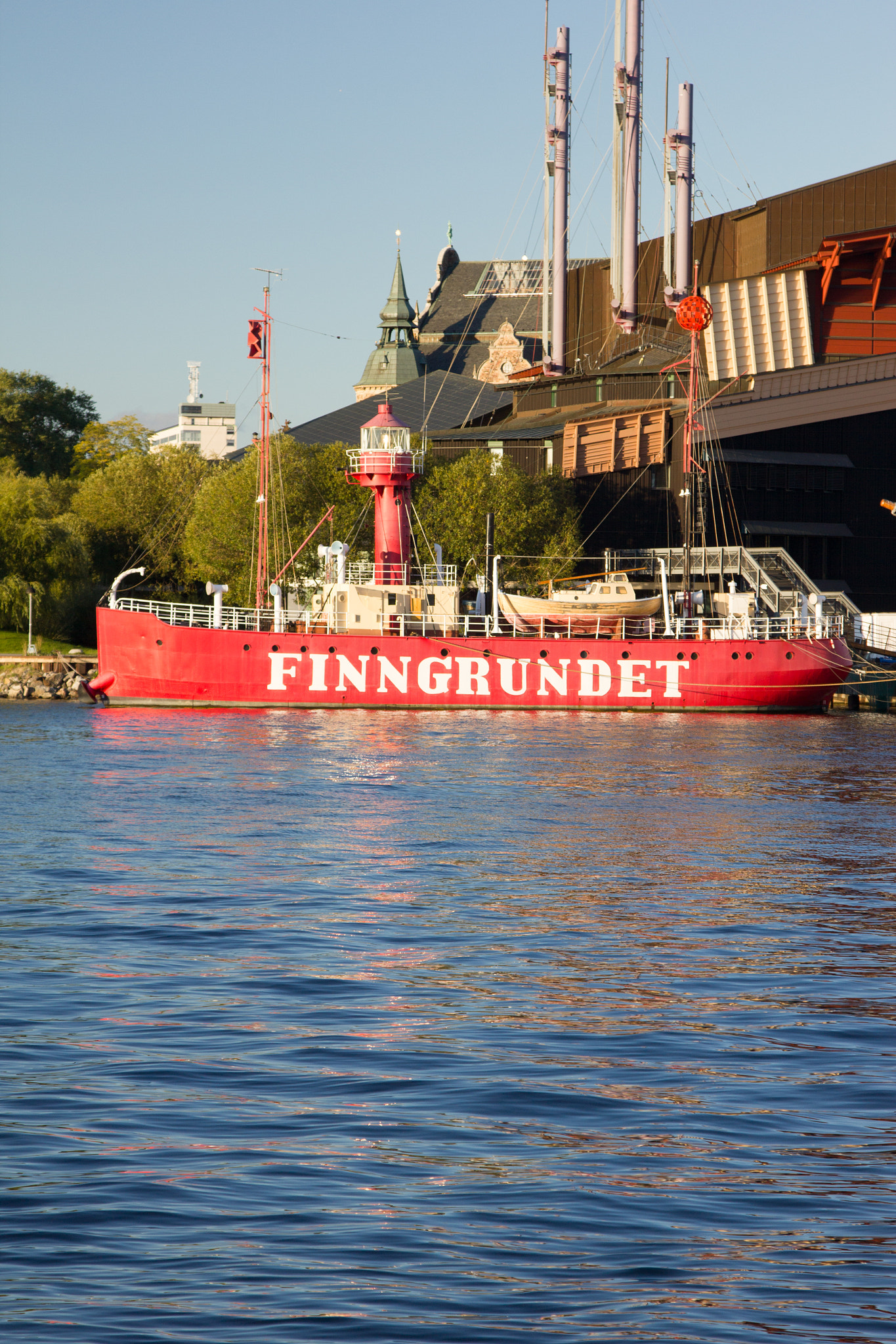Canon EOS 550D (EOS Rebel T2i / EOS Kiss X4) sample photo. Sweden-stockholm-finngrundet lightship photography