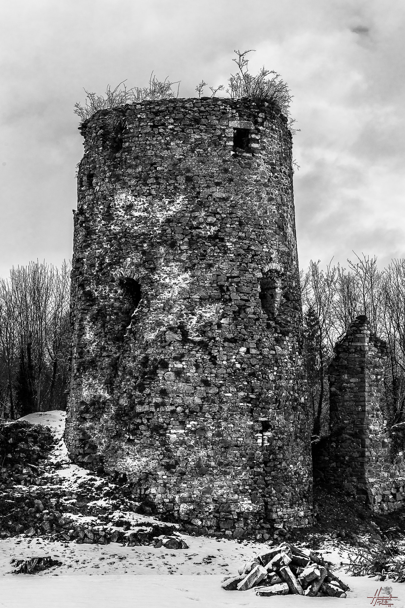 Canon EF 28-300mm F3.5-5.6L IS USM sample photo. Vieux chateau de walhain-saint-paul(belgique) photography