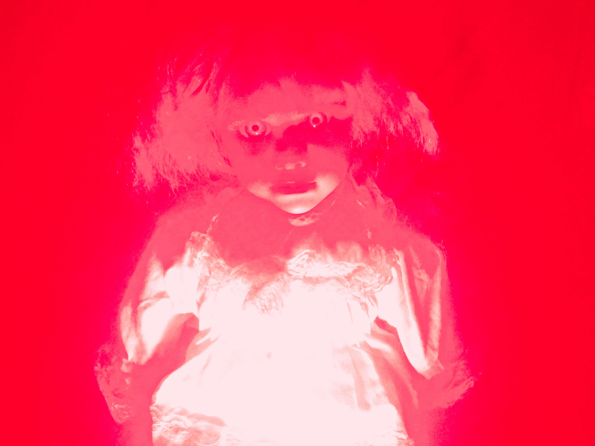 Canon PowerShot ELPH 160 (IXUS 160 / IXY 150) sample photo. Strange red doll photography