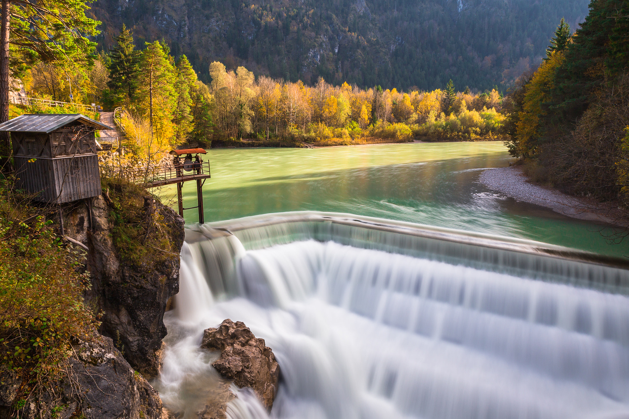 Canon EOS 6D + Sigma 24mm f/1.8 DG Macro EX sample photo. Lechfall photography