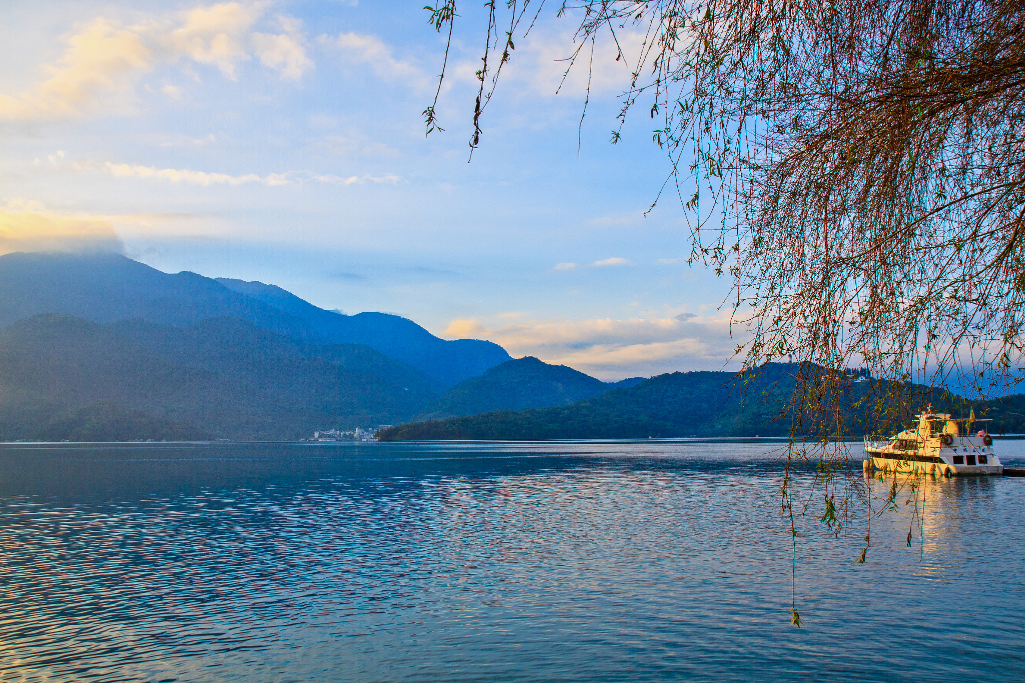 Canon EOS 50D sample photo. Sun moon lake in taiwan photography