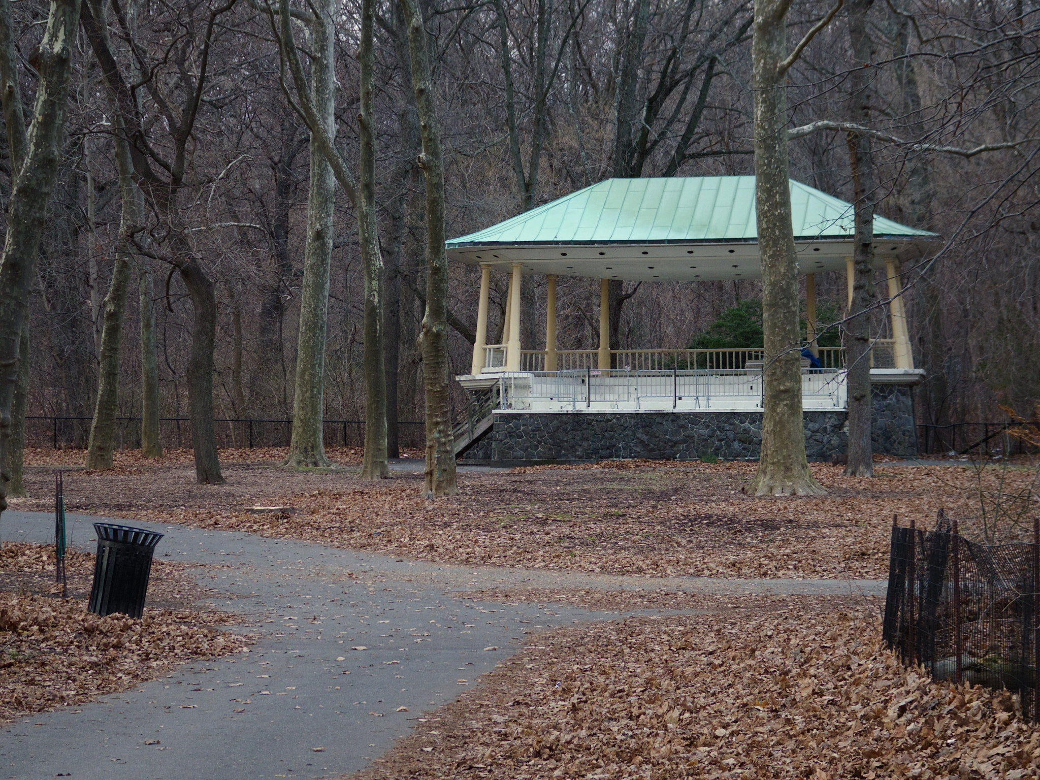 Pentax Q-S1 sample photo. Music pagoda photography