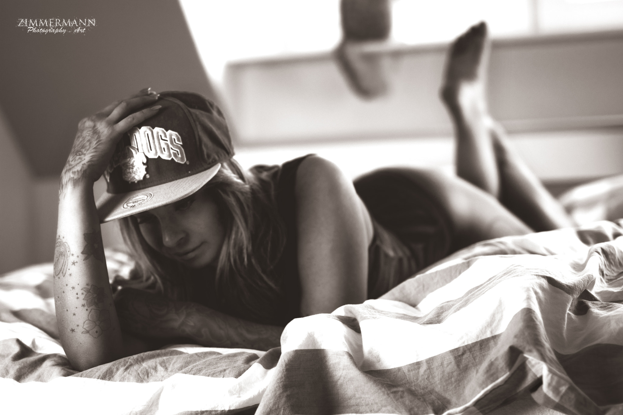Canon EOS 80D + Sigma 50mm F1.4 EX DG HSM sample photo. Snapback in bed photography