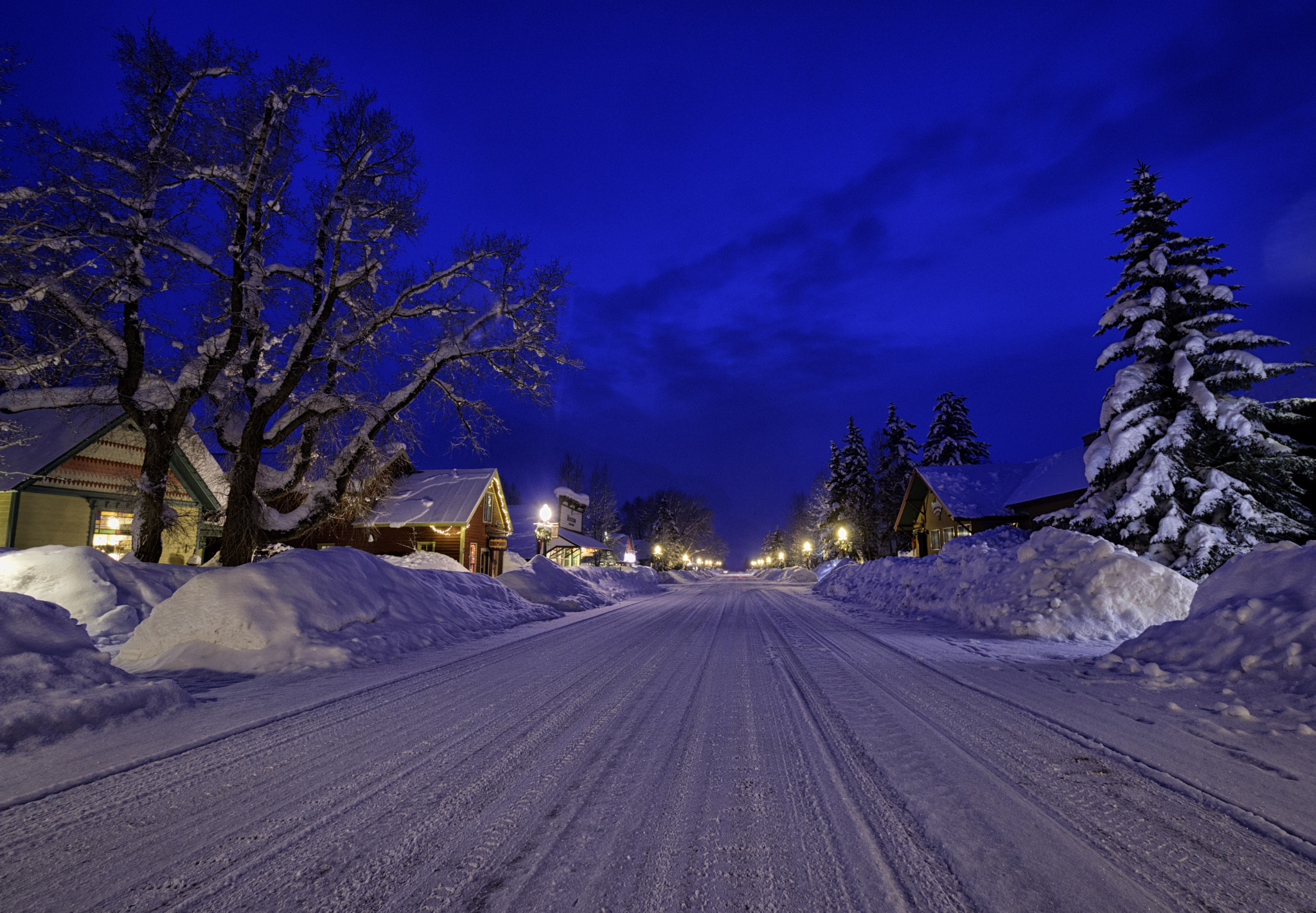 Nikon D3200 sample photo. Elk avenue early morning photography