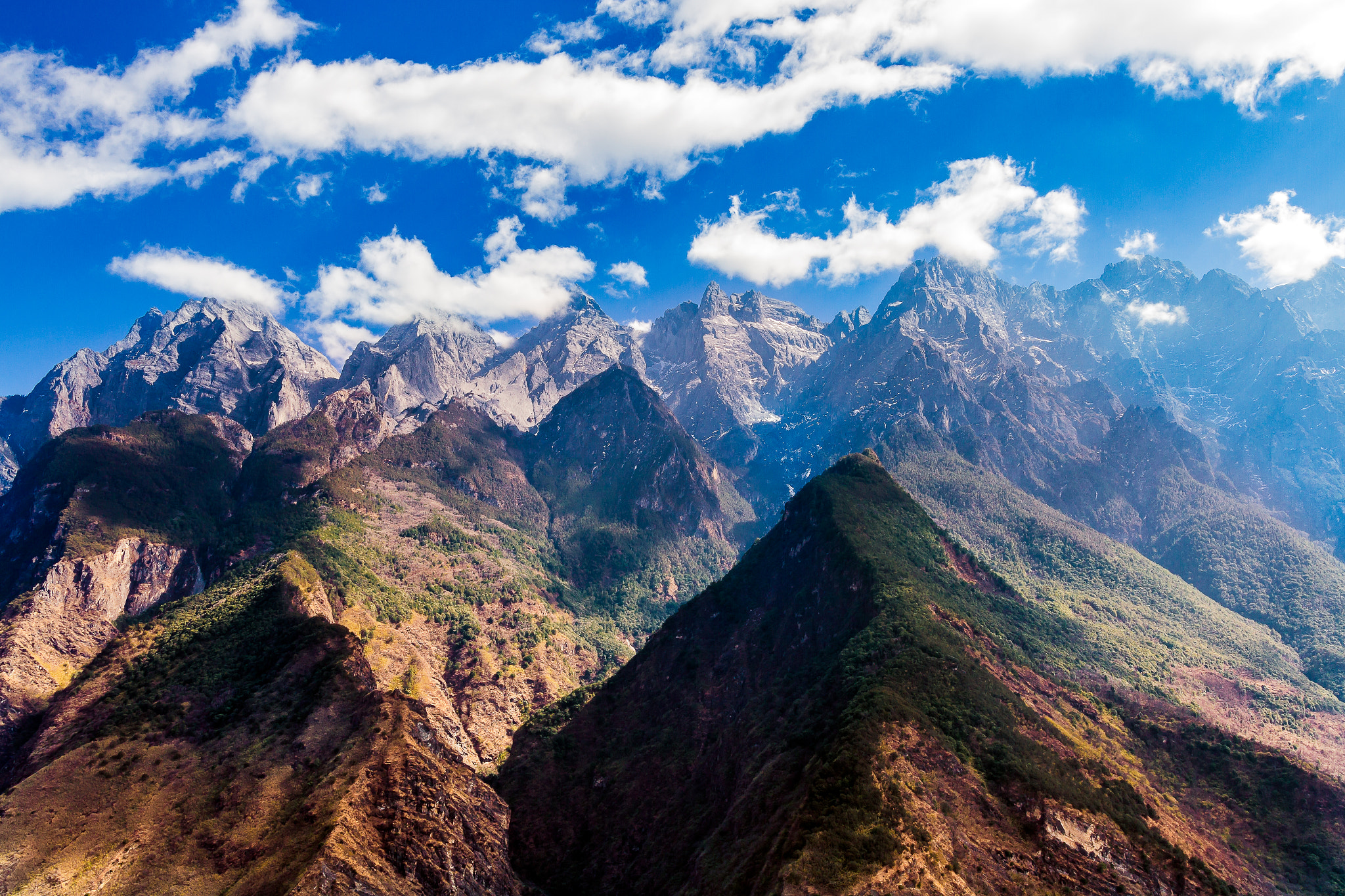 Canon EOS 7D sample photo. Tiger leaping gorge mountain range photography