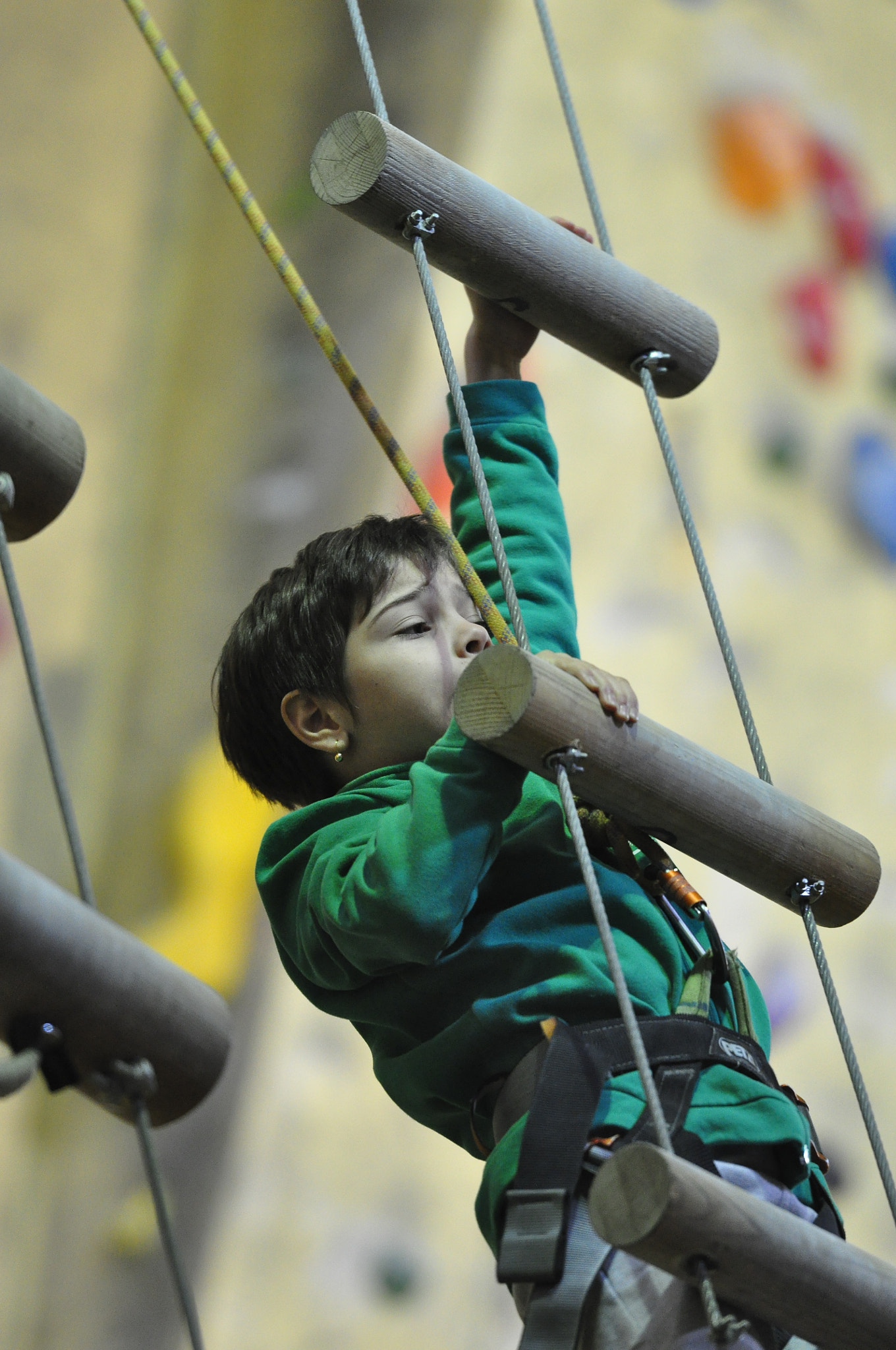 Nikon AF-S Nikkor 70-200mm F2.8G ED VR II sample photo. Climbing photography