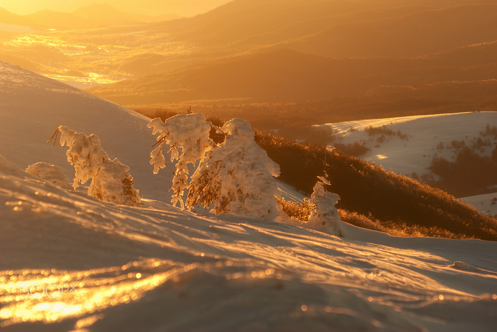 smc PENTAX-F 70-210mm F4-5.6 sample photo. Winter is cool photography