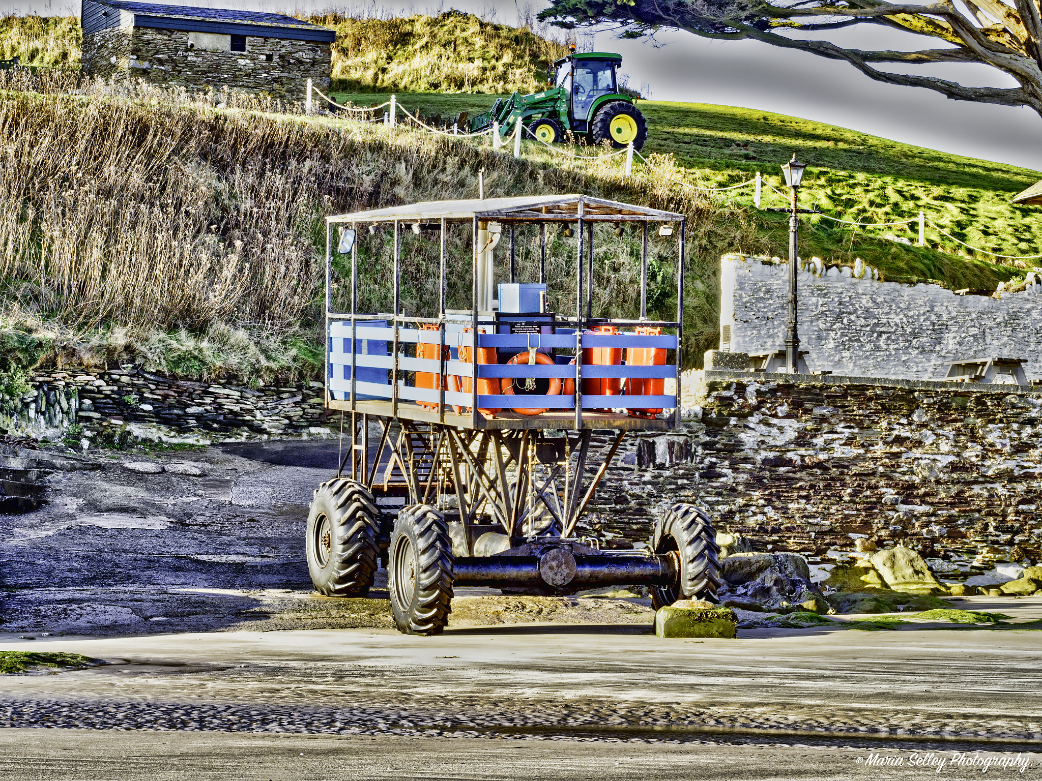 Olympus OM-D E-M1 Mark II sample photo. Transport on the beach photography