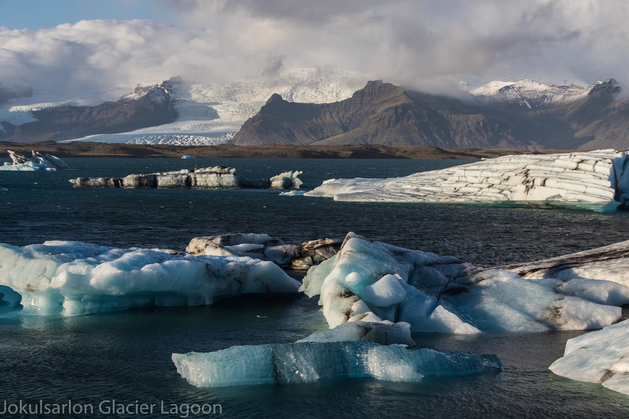 Canon EOS 7D Mark II + Sigma 18-200mm f/3.5-6.3 DC OS HSM [II] sample photo. Glacier lagoon  photography