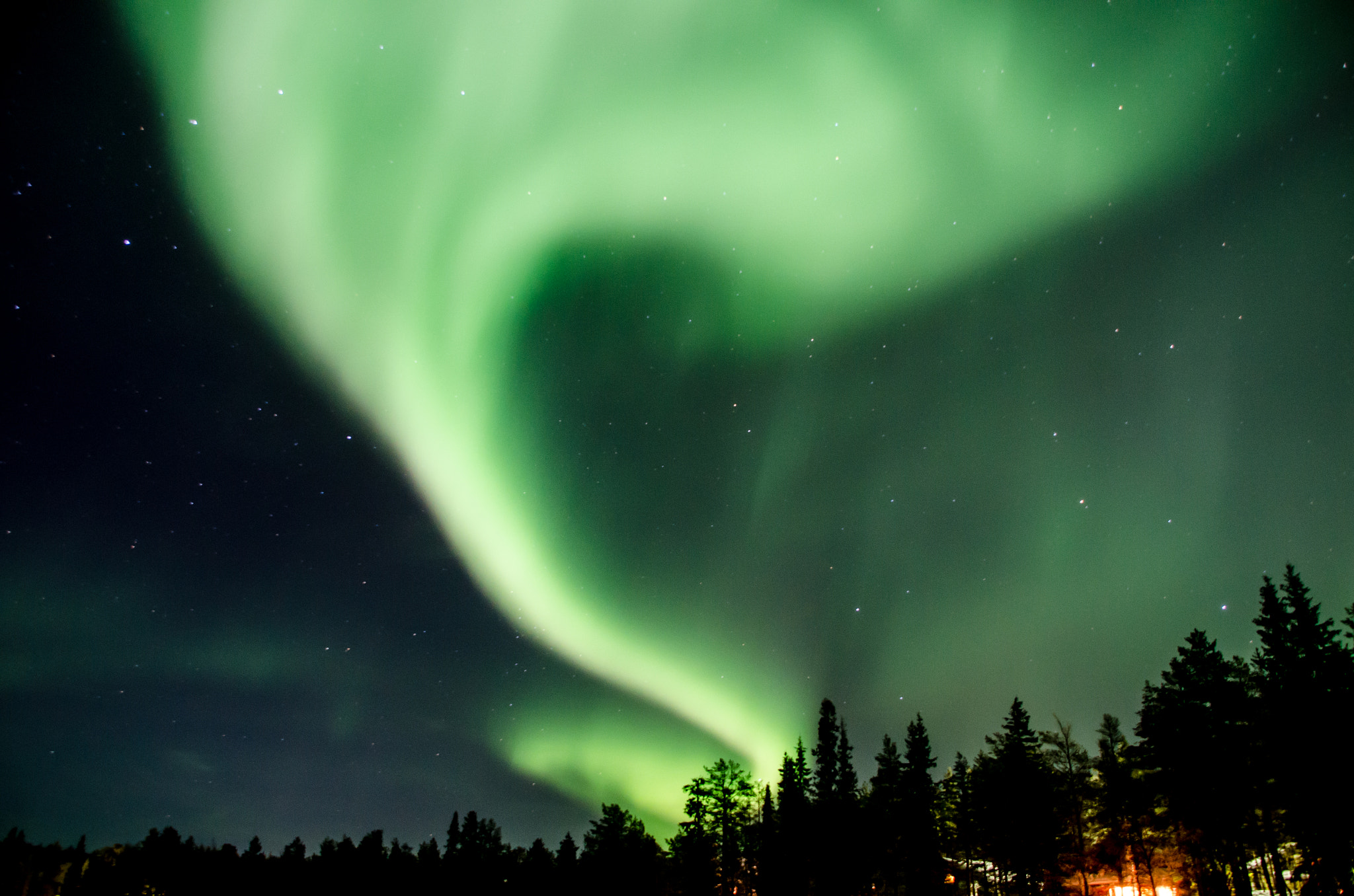 Sigma 18-200mm F3.5-6.3 DC OS HSM sample photo. Aurora borealis photography
