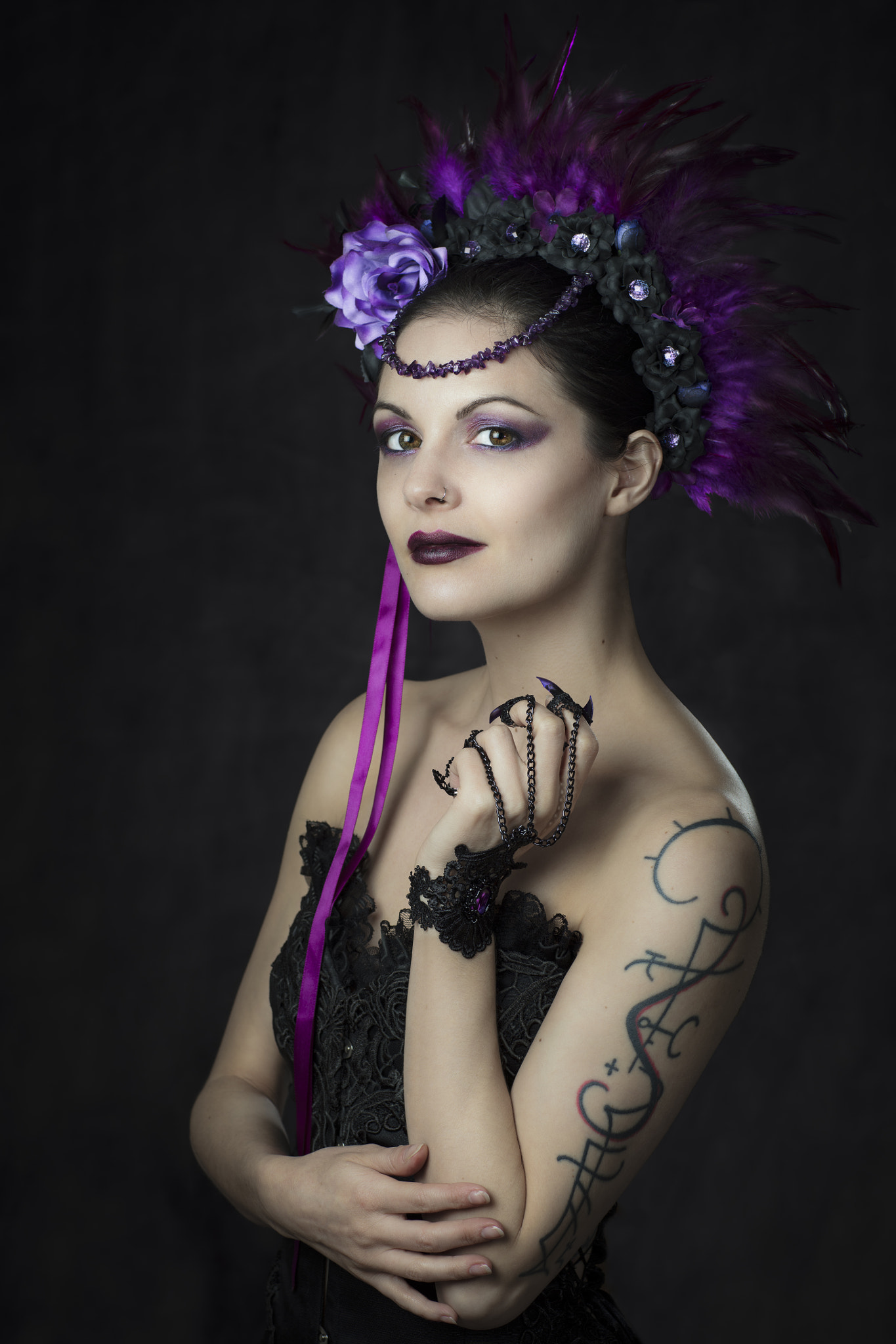 Canon EF 85mm F1.2L II USM sample photo. --crowned by blue-- photography