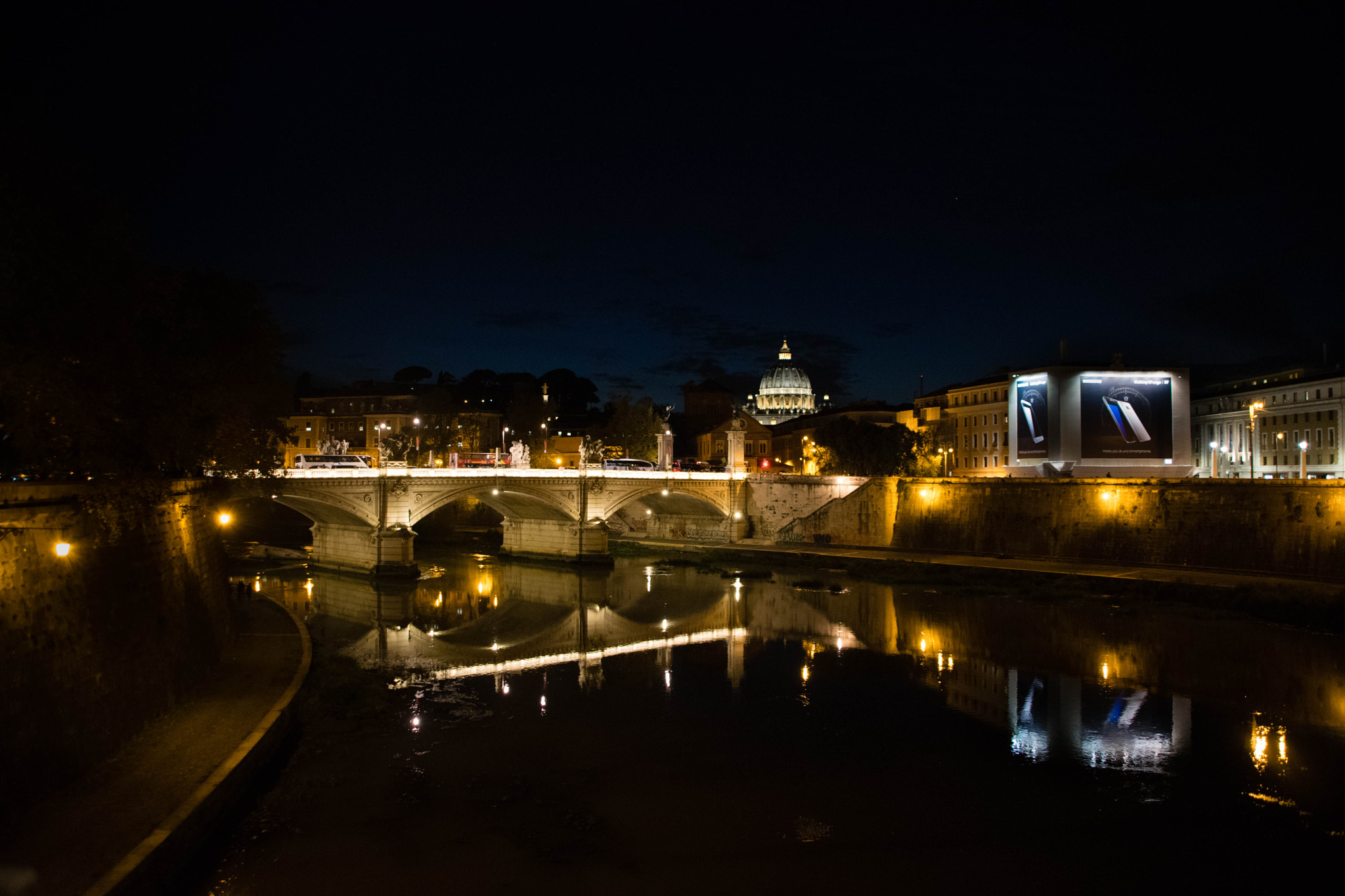 Sigma 28-300mm F3.5-6.3 DG Macro sample photo. Rome at night photography