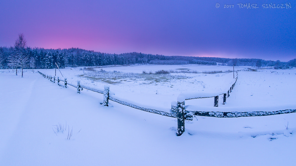 Samsung NX11 + Samsung NX 10mm F3.5 Fisheye sample photo. Blue hour photography