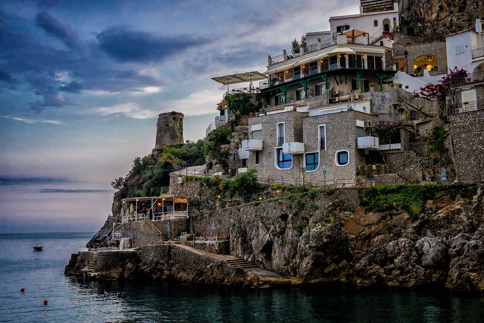 Sony a7 + Sigma 30mm F2.8 EX DN sample photo. Houses on the coast of positano photography