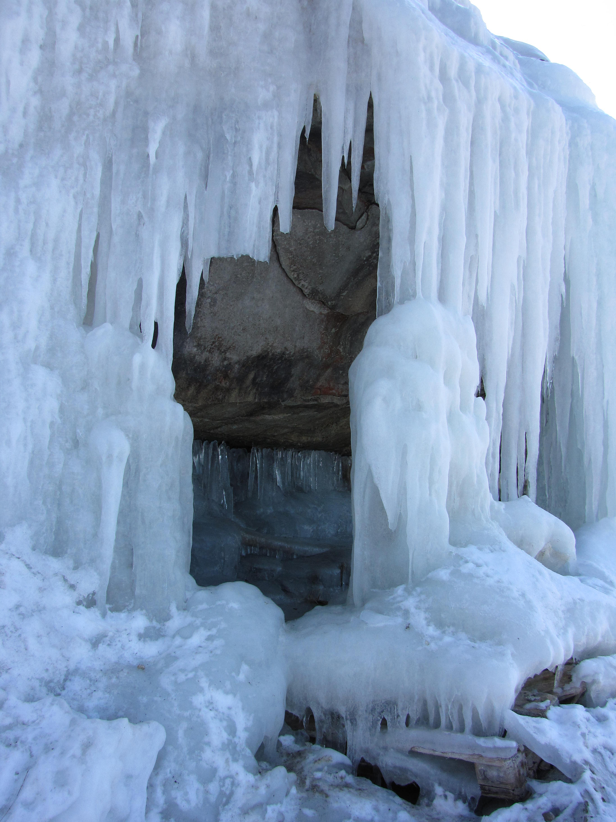 Canon PowerShot SX1 IS sample photo. Ice cawe in kettelvik - gotland photography