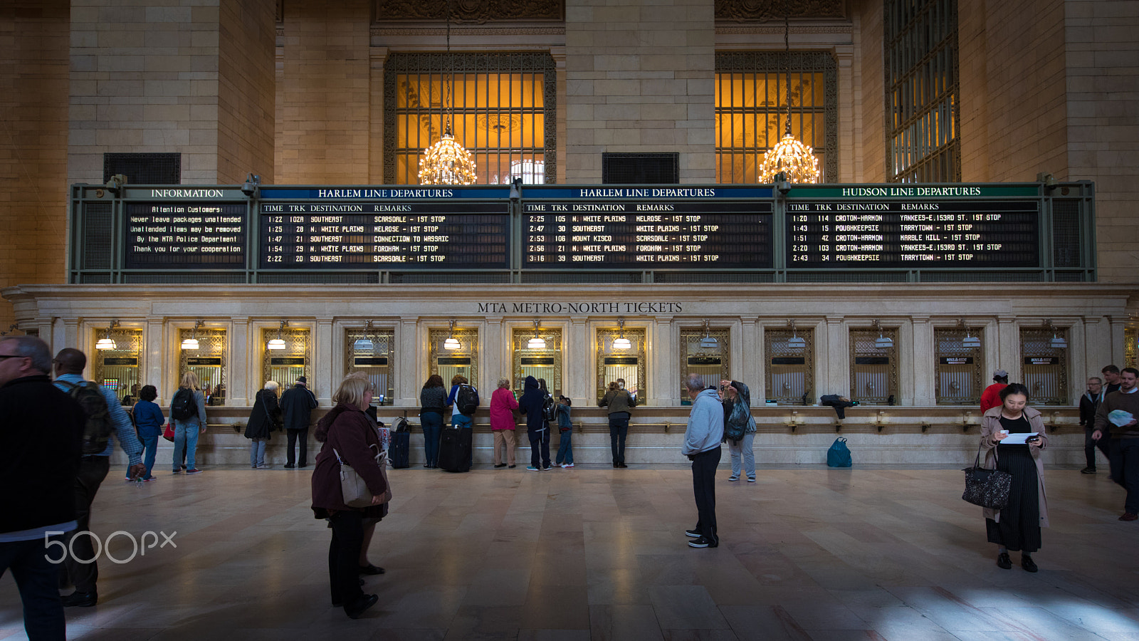 Canon EF 11-24mm F4L USM sample photo. Central station new york photography