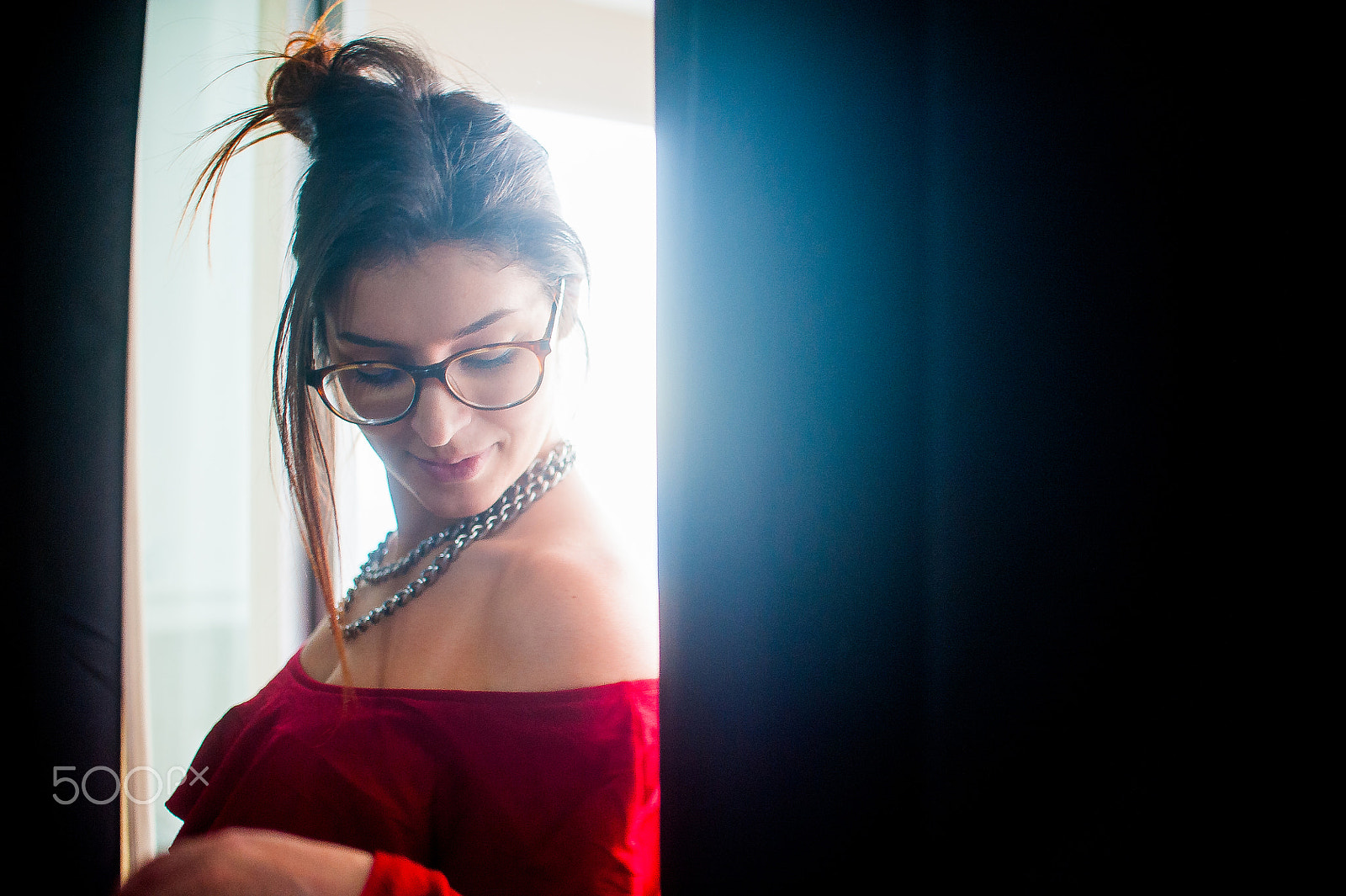 Nikon D700 + Nikon AF-S DX Nikkor 35mm F1.8G sample photo. Lady in red 2 photography