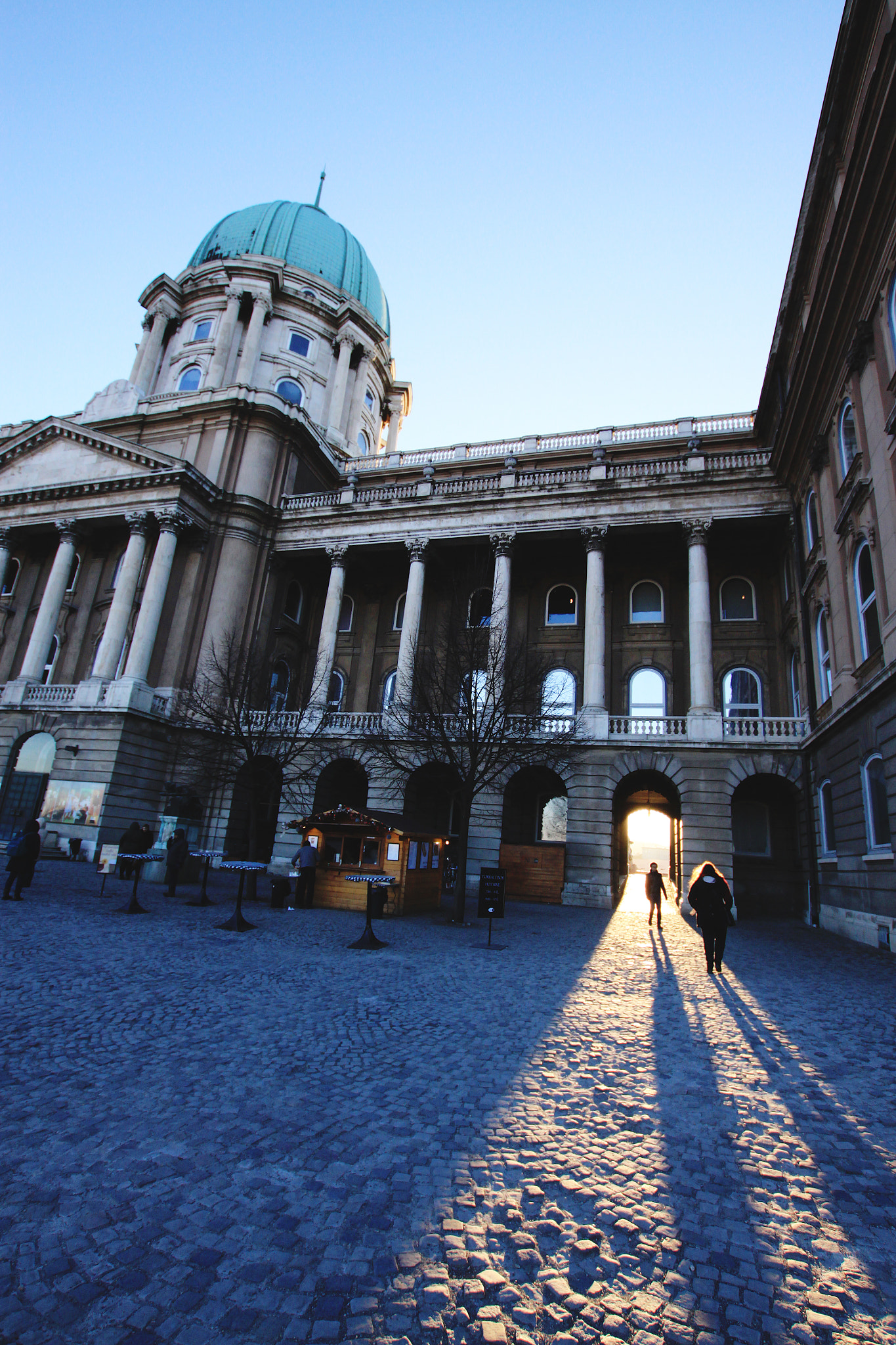 Sigma 10-20mm F3.5 EX DC HSM sample photo. Buda castle sunset magic photography