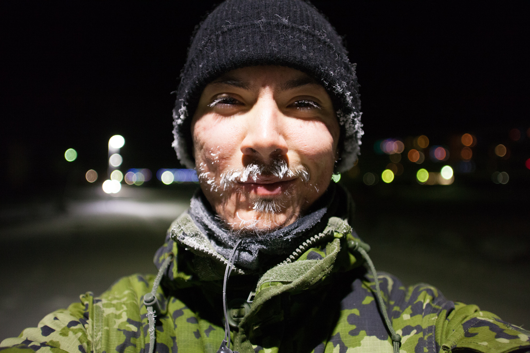 Canon EF 17-35mm f/2.8L sample photo. Frostface photography