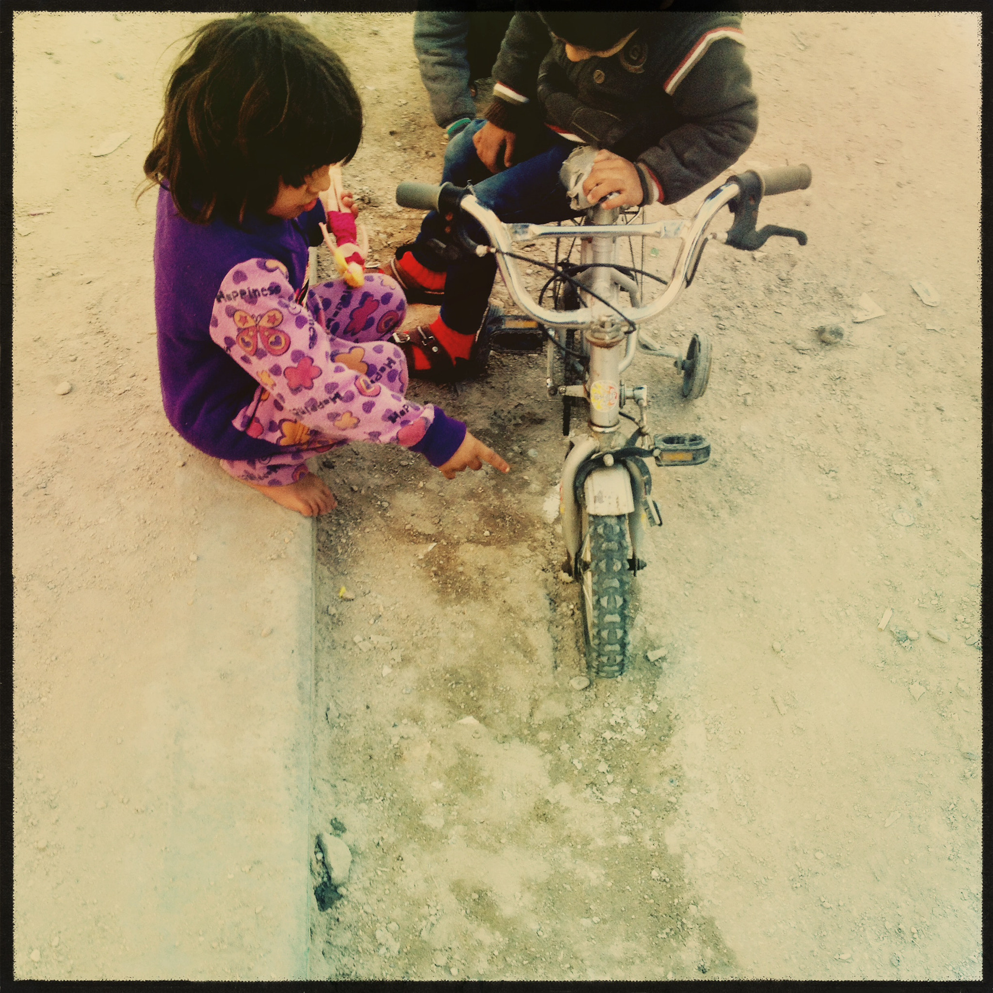Hipstamatic 272 sample photo