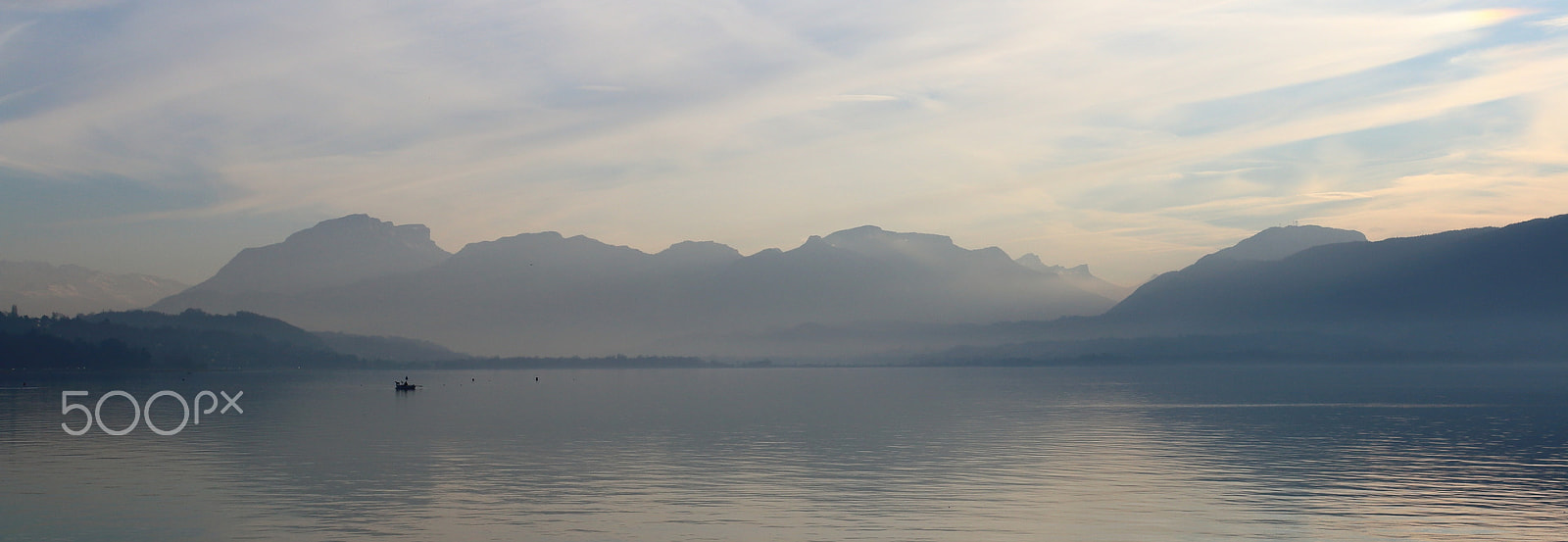 Canon EF-S 18-55mm F3.5-5.6 III sample photo. Winter on lac du bourget photography