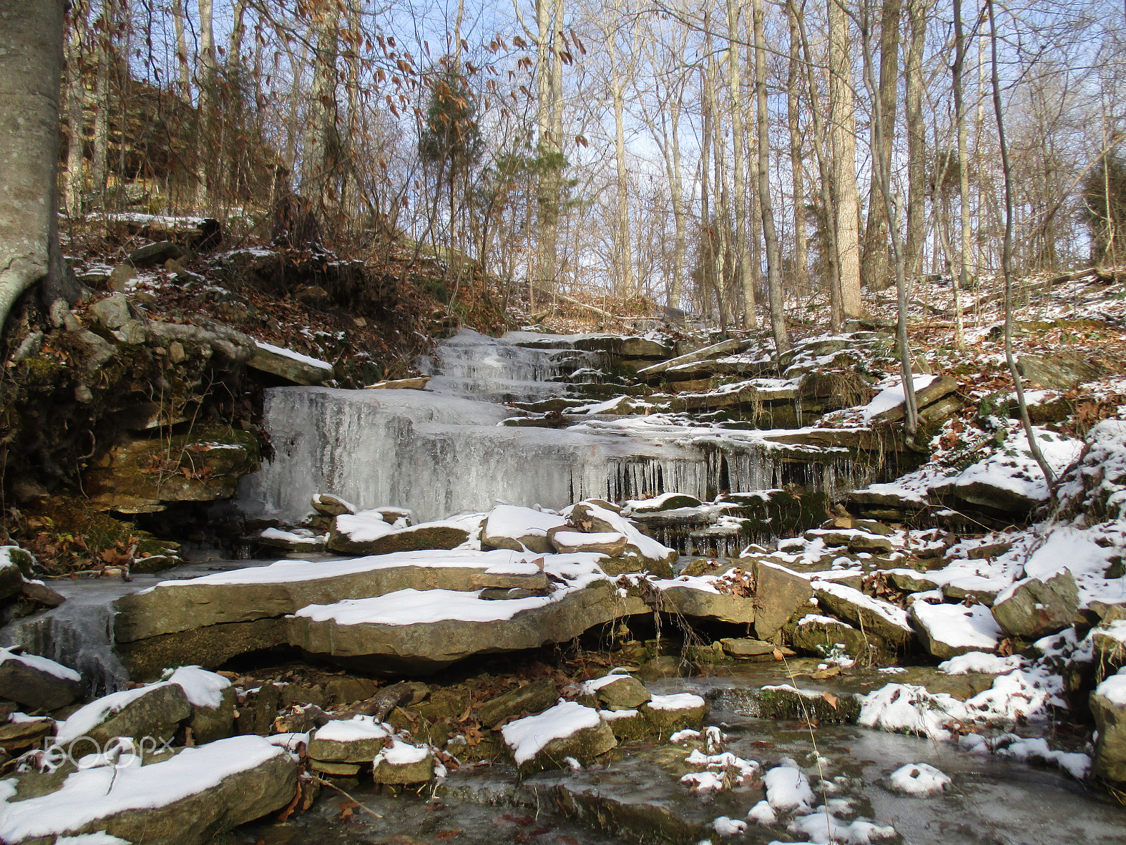 Canon PowerShot ELPH 160 (IXUS 160 / IXY 150) sample photo. Frozen stream photography
