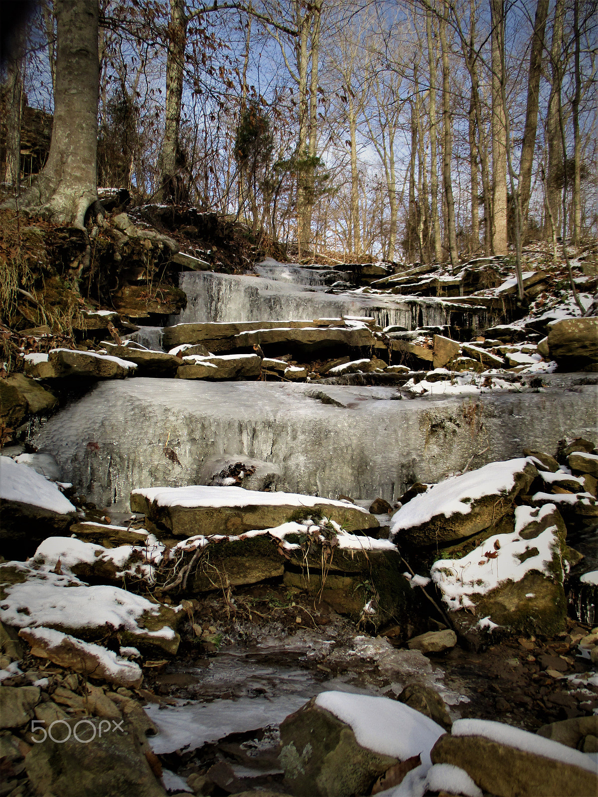 Canon PowerShot ELPH 160 (IXUS 160 / IXY 150) sample photo. Frozen stream photography