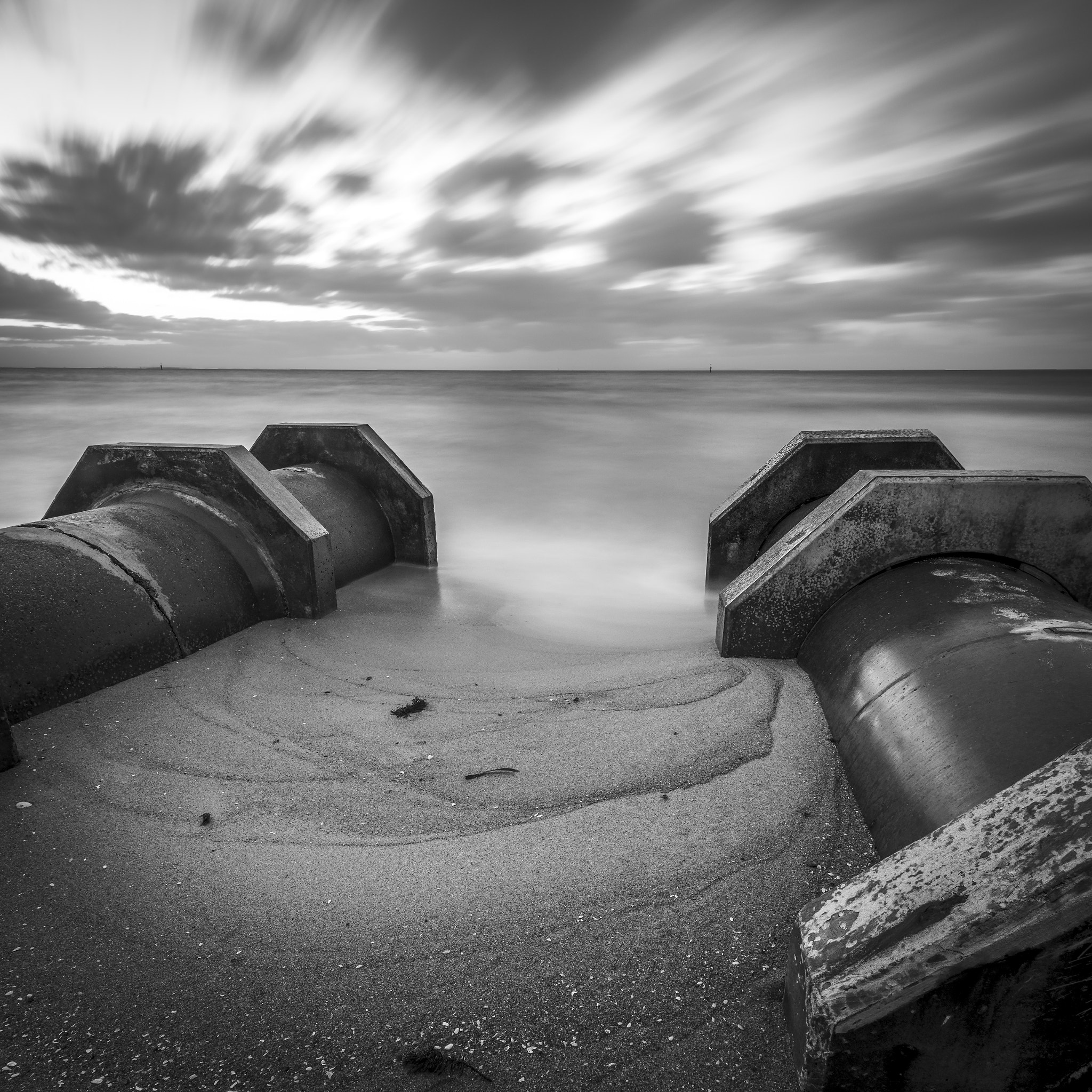 Tokina AT-X 16-28mm F2.8 Pro FX sample photo. The pair photography