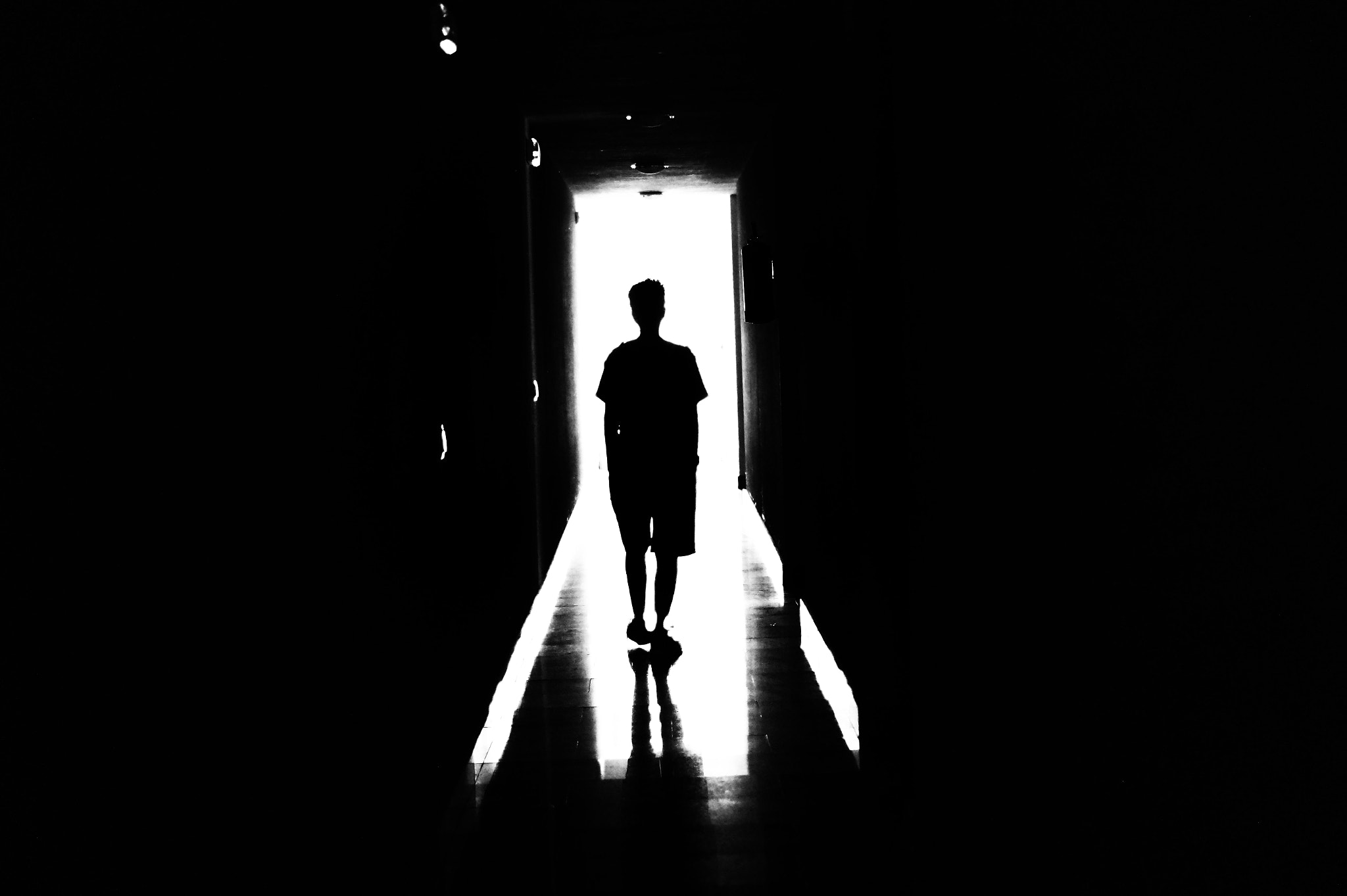 Sony SLT-A58 + Sony DT 50mm F1.8 SAM sample photo. Hallway photography