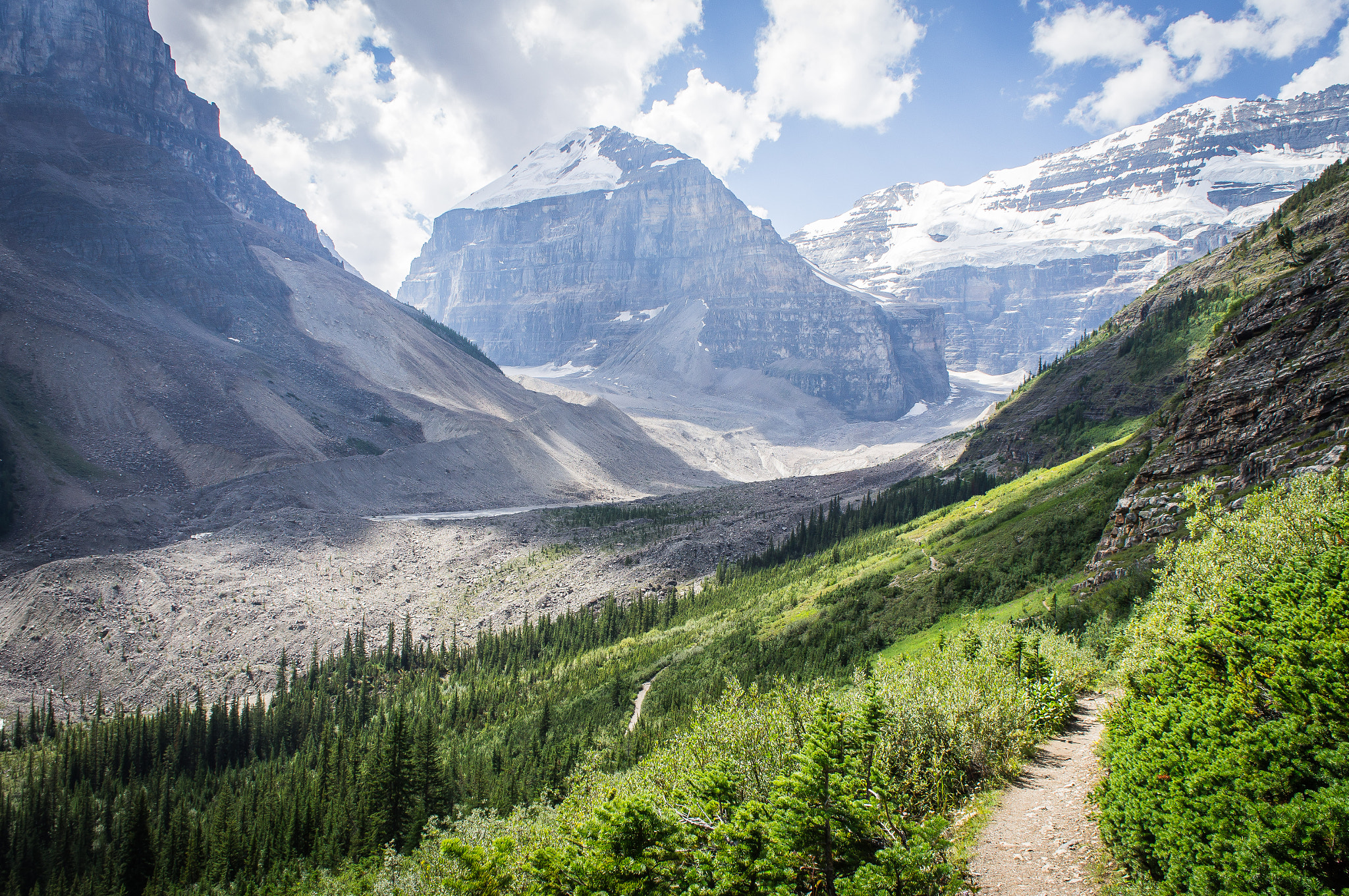 Sony Alpha NEX-C3 sample photo. Banff national park photography