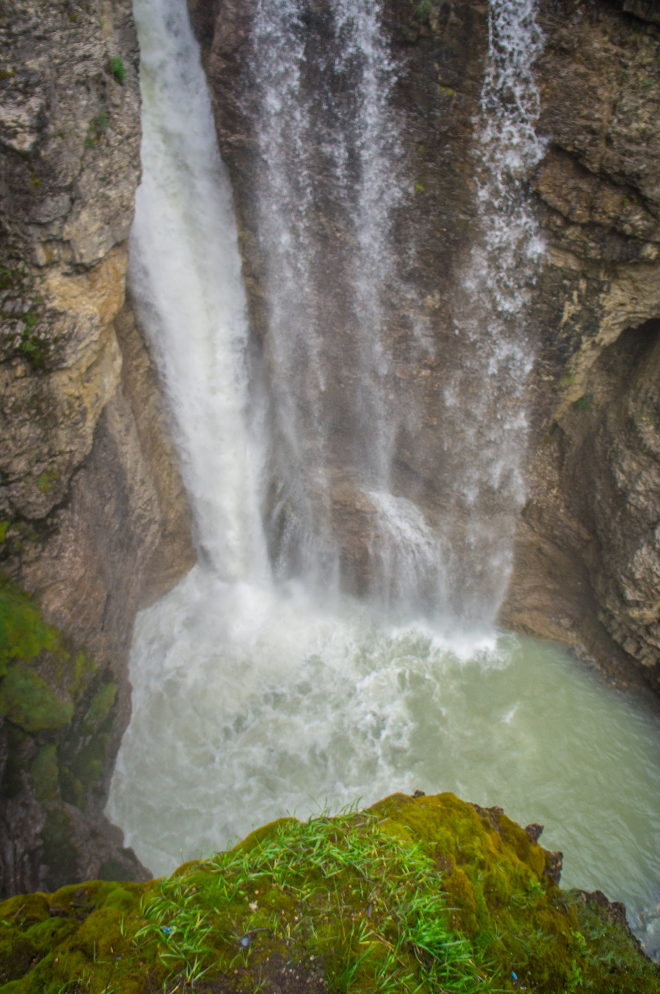 Sony Alpha NEX-C3 sample photo. Banff national park photography