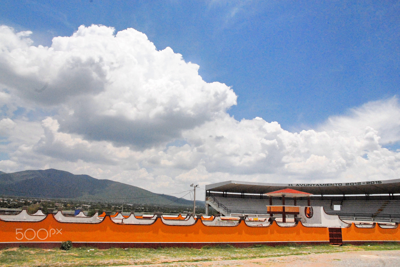 Nikon D200 sample photo. Tequisquiapan horse track photography