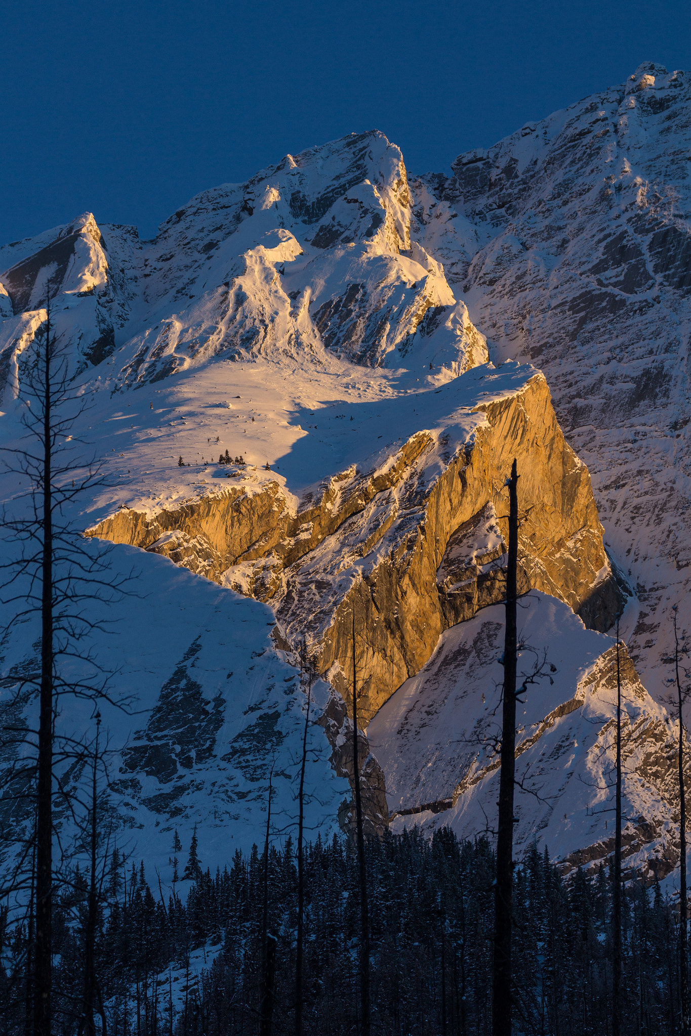 Canon EF 70-300mm F4-5.6L IS USM sample photo. Alpenglow photography