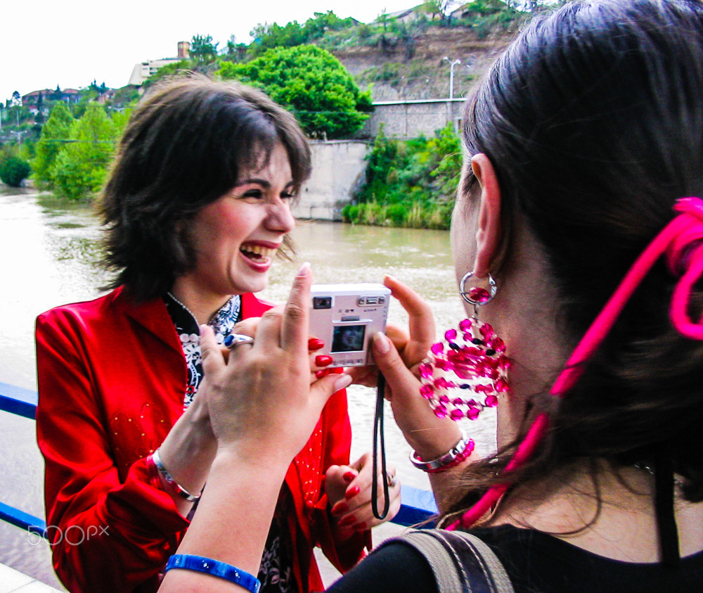 Canon POWERSHOT A70 sample photo. Sopo photographing ioana photography