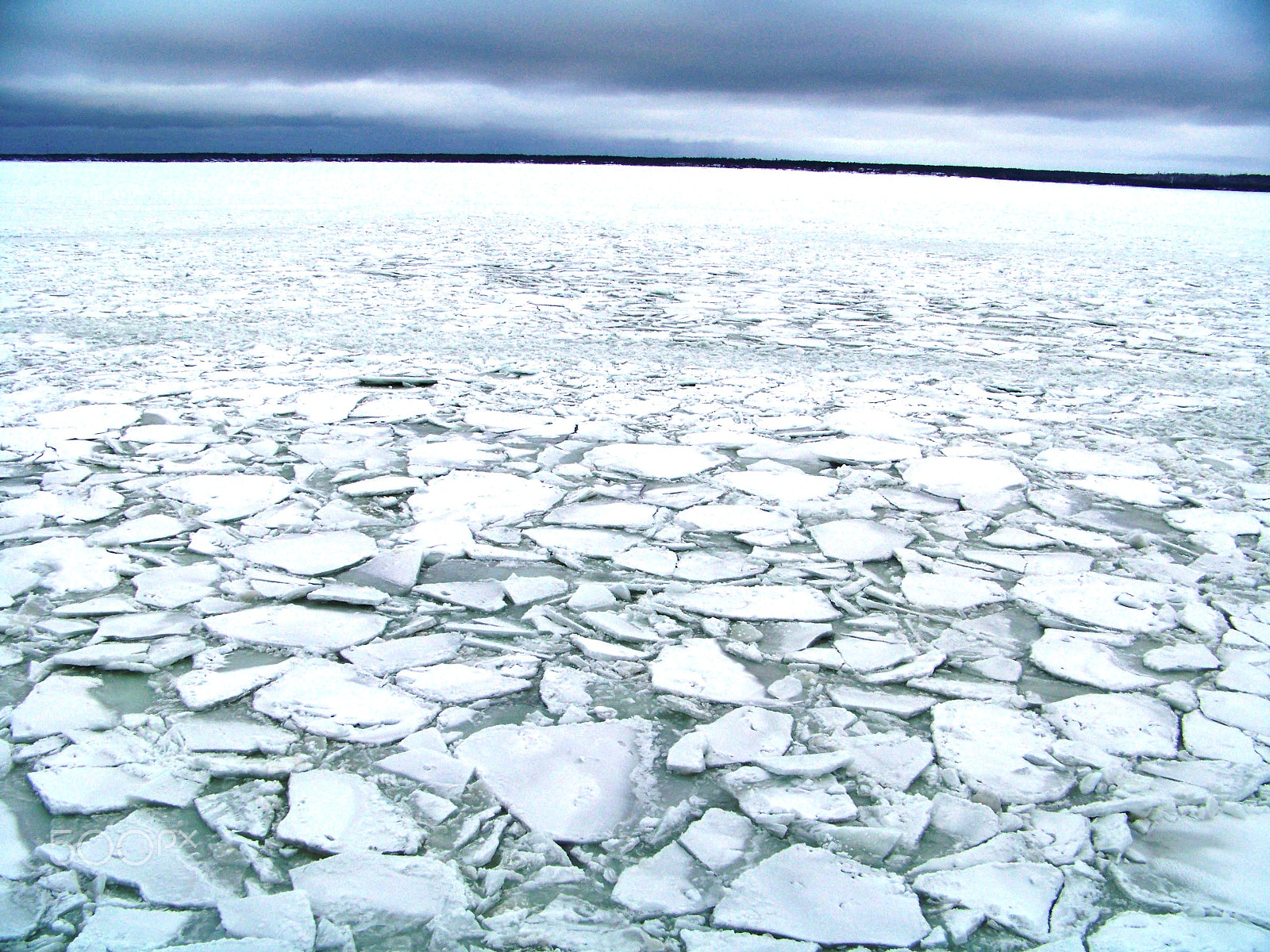 Kodak Z812 IS ZOOM DIGITAL CAMERA sample photo. Frozen sea photography