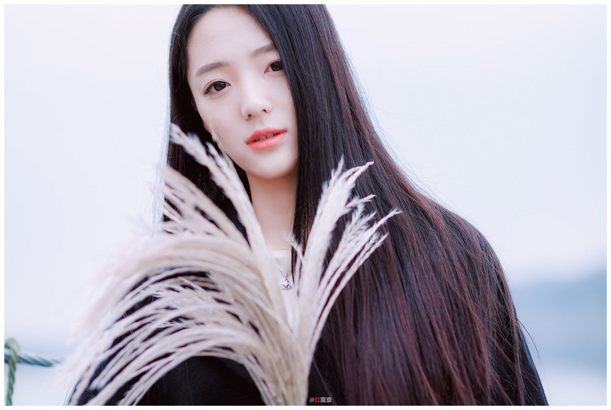 Sony Planar T* 85mm F1.4 ZA sample photo. My model photography