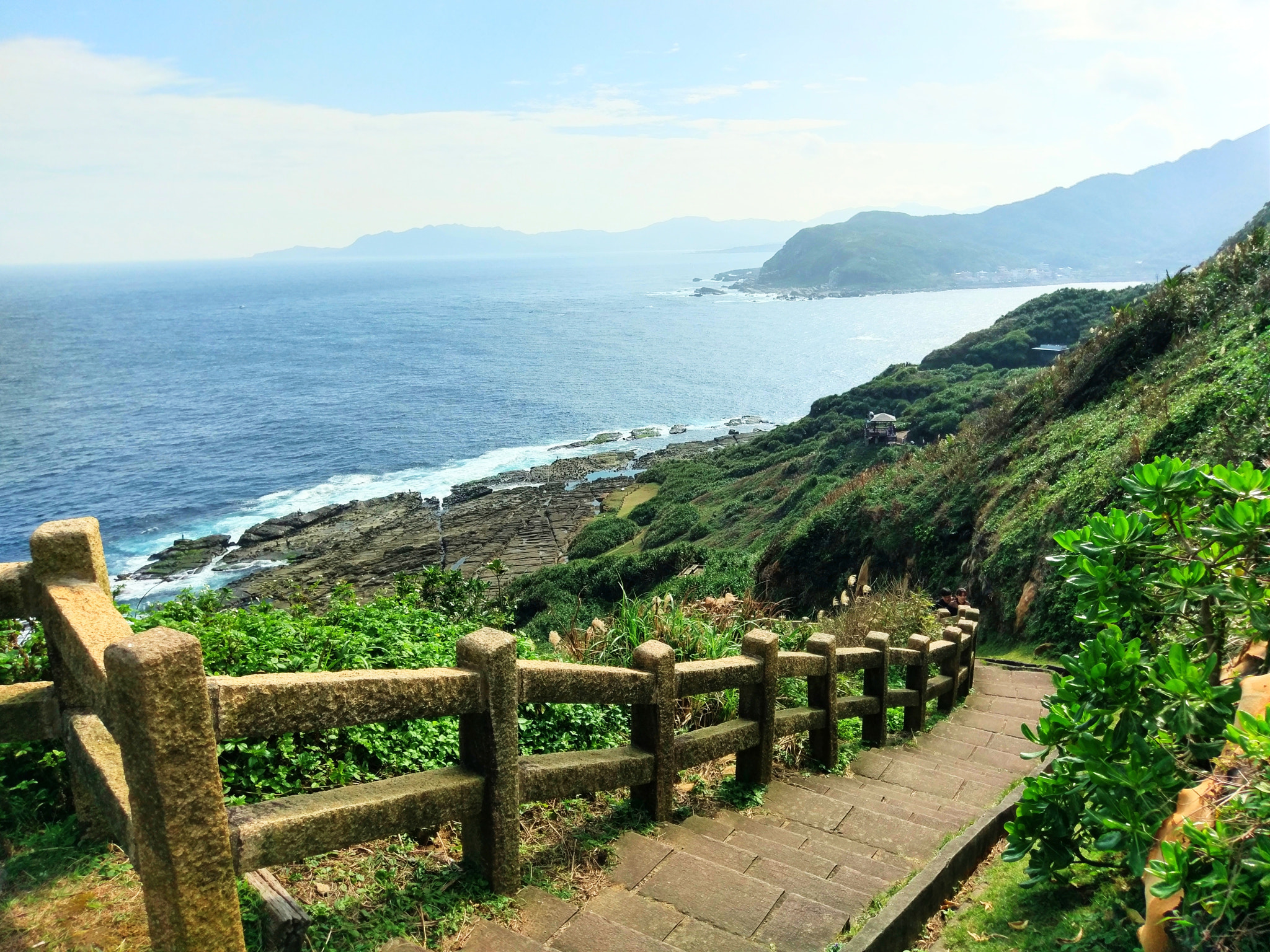 HTC M10H sample photo. Seashore. trail to pacific ocean. photography