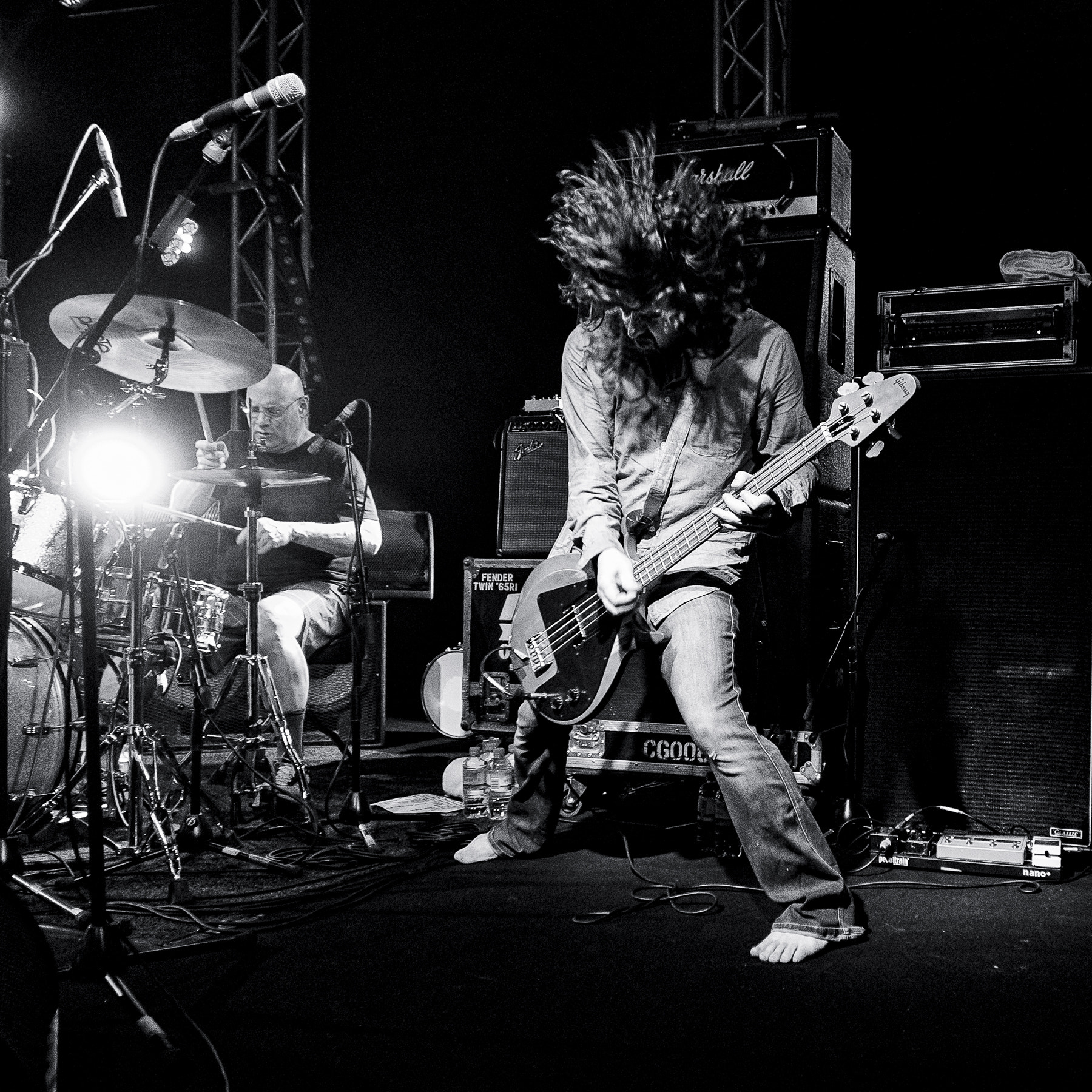 Nikon AF-S Nikkor 17-35mm F2.8D ED-IF sample photo. Lou barlow / dinosaurjr - photobystephenbooth photography